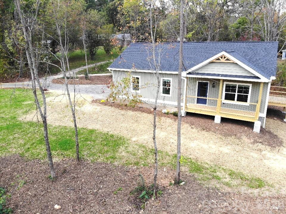 5 Adell Drive