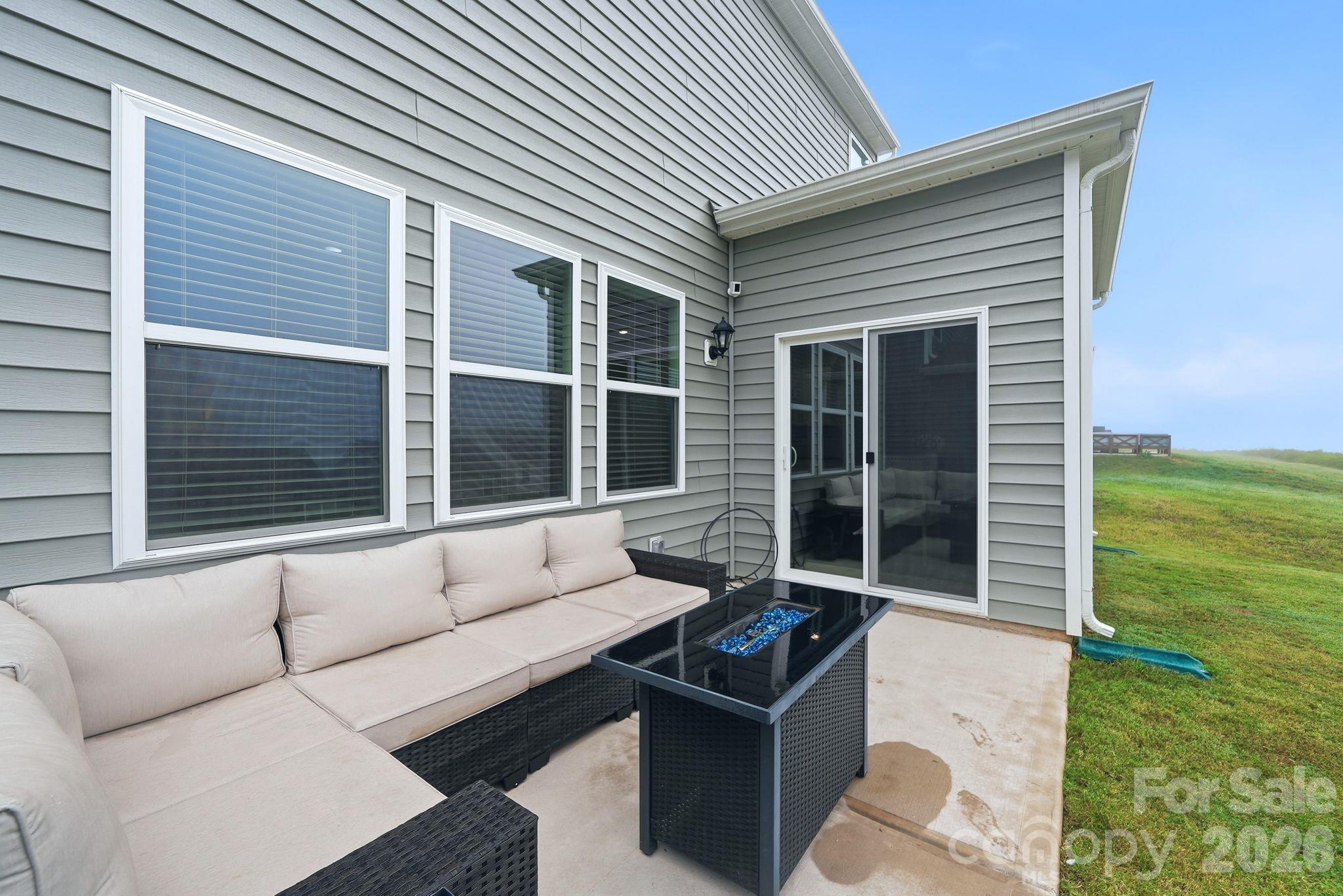 Single Family Residence at 1371 37th Avenue Lane, Hickory, photo 39 of 41
