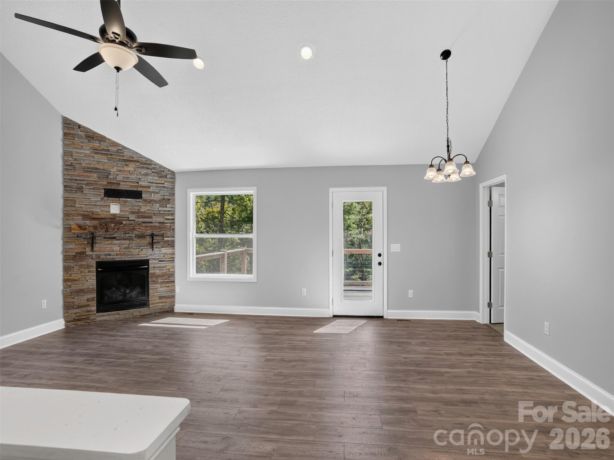 Single Family Residence at 594 McMillan Drive, Hendersonville, photo 13 of 46
