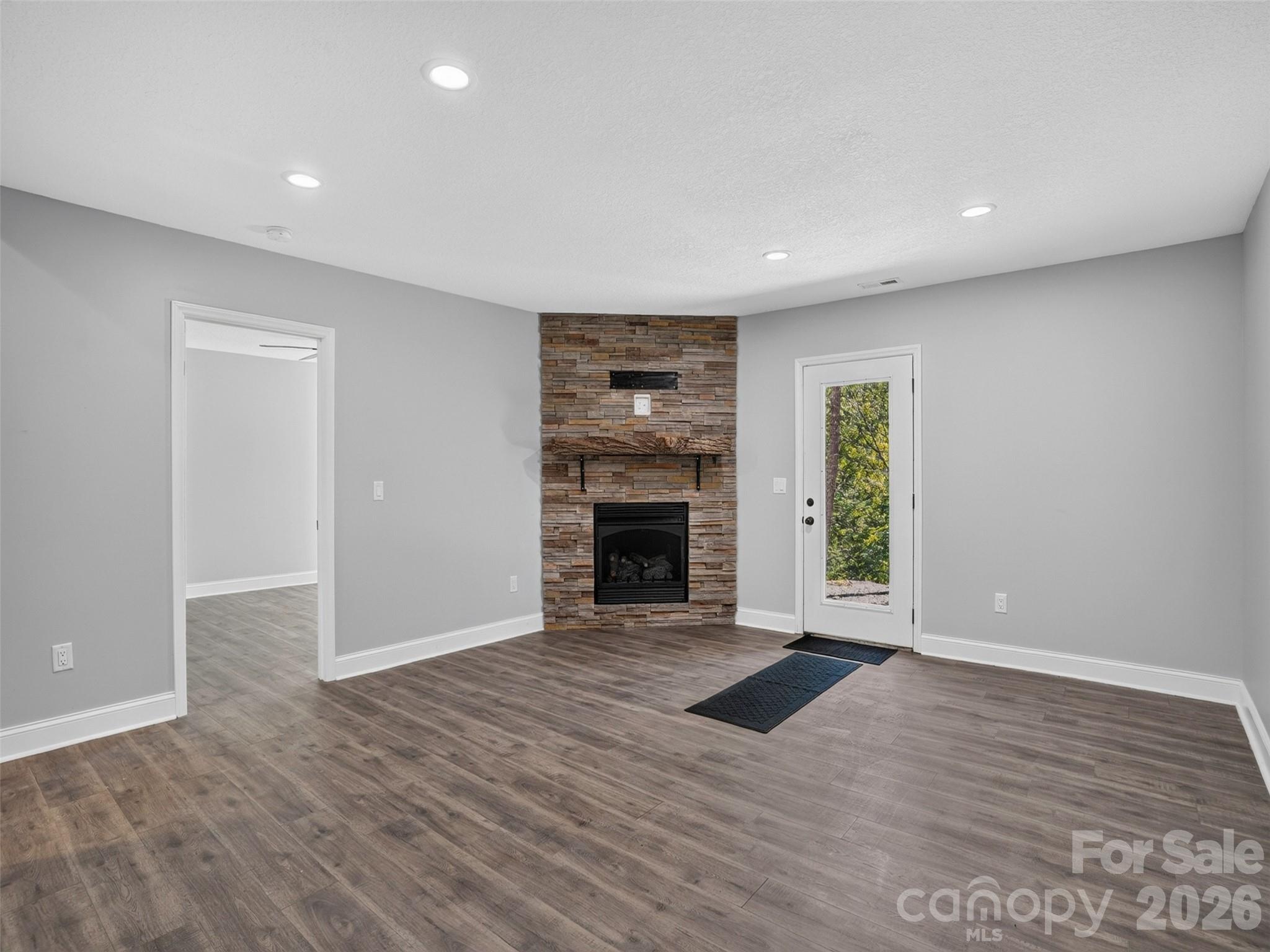 Single Family Residence at 594 McMillan Drive, Hendersonville, photo 30 of 46