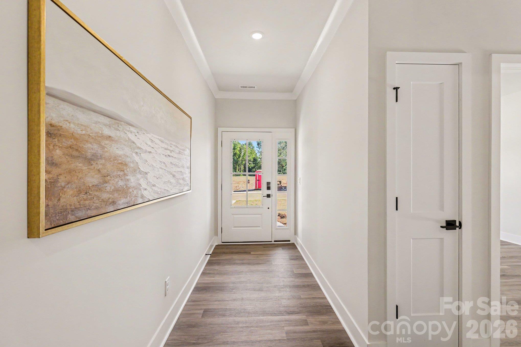 Single Family Residence at 2027 Haverhill Lane, York, photo 11 of 40