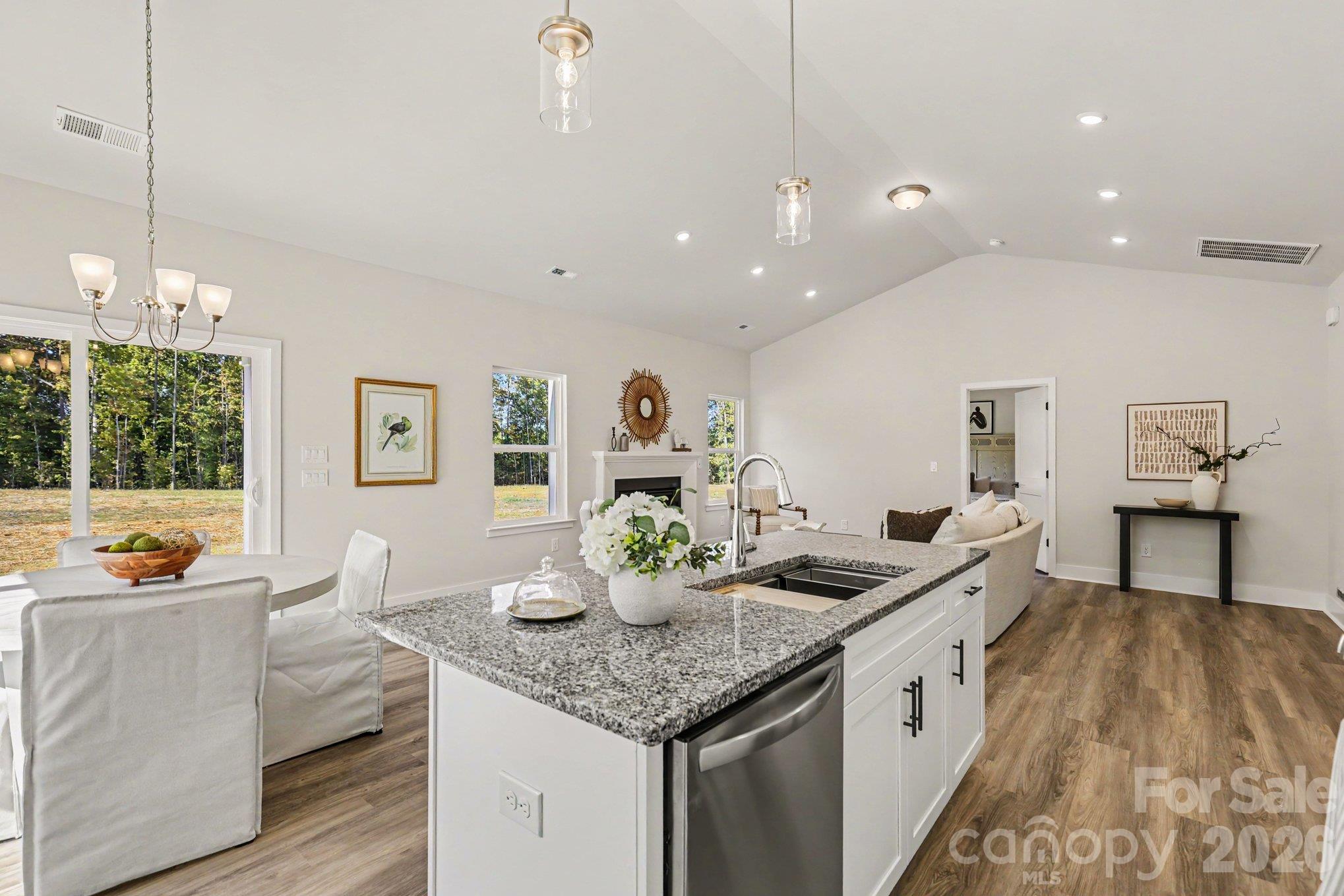 Single Family Residence at 2027 Haverhill Lane, York, photo 21 of 40