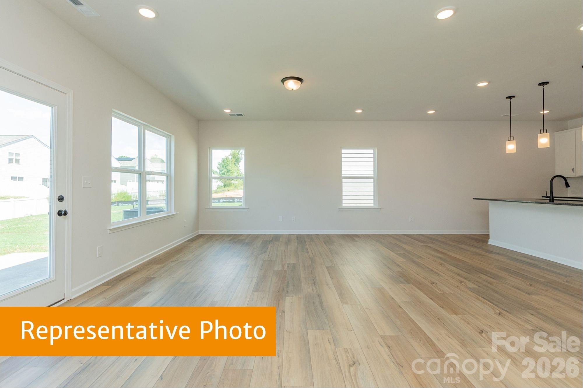 Single Family Residence at 4224 Ruth Creek Court, Charlotte, photo 8 of 24