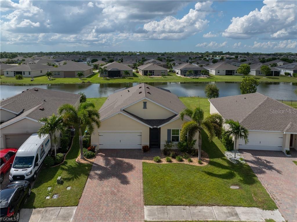 3190 ESTANCIA LN