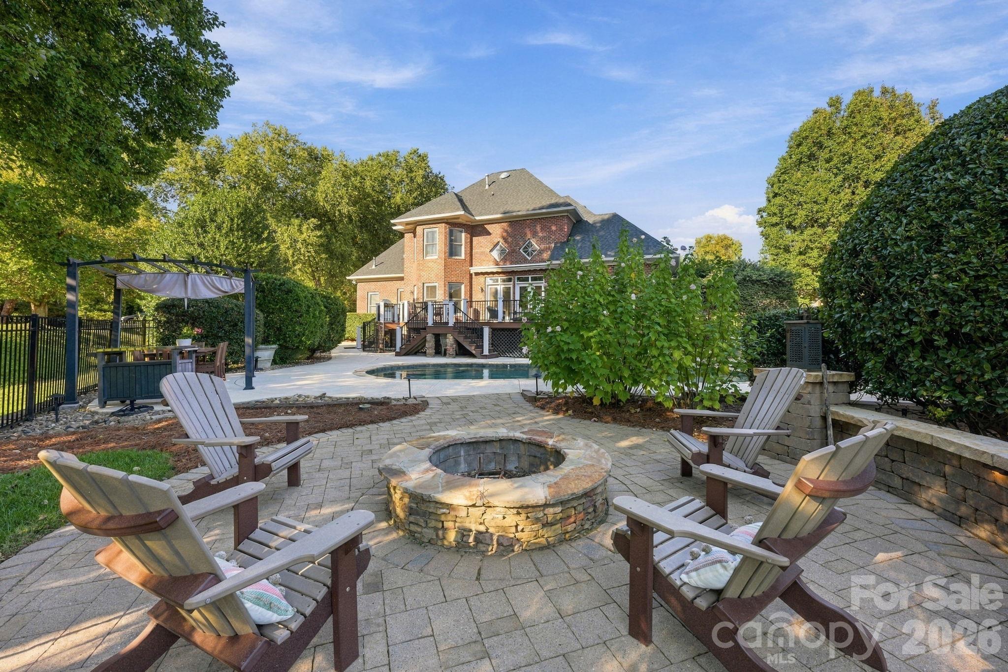 Patio with Fire Pit - 105 Kings Crest Drive, Mooresville