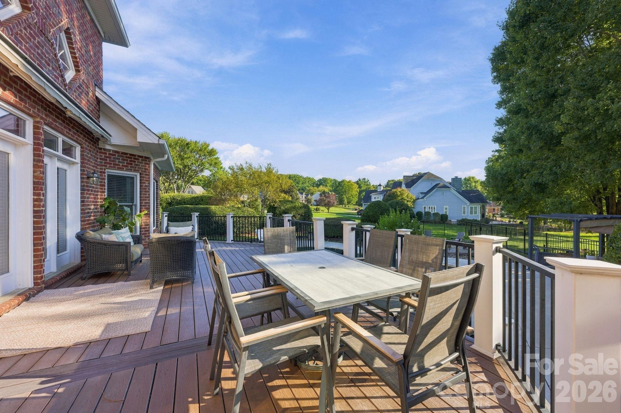 Spacious Deck - 105 Kings Crest Drive, Mooresville