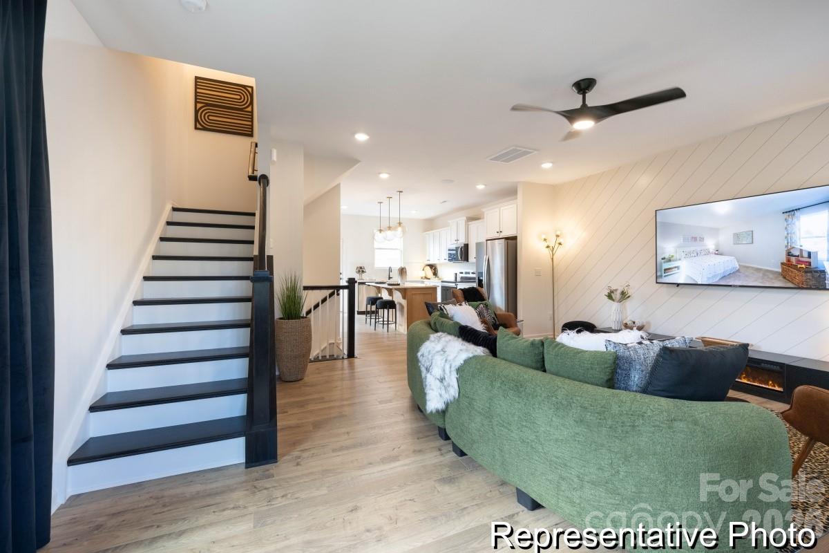 Townhouse at 2912 Smithcliff Road, Charlotte, photo 13 of 23