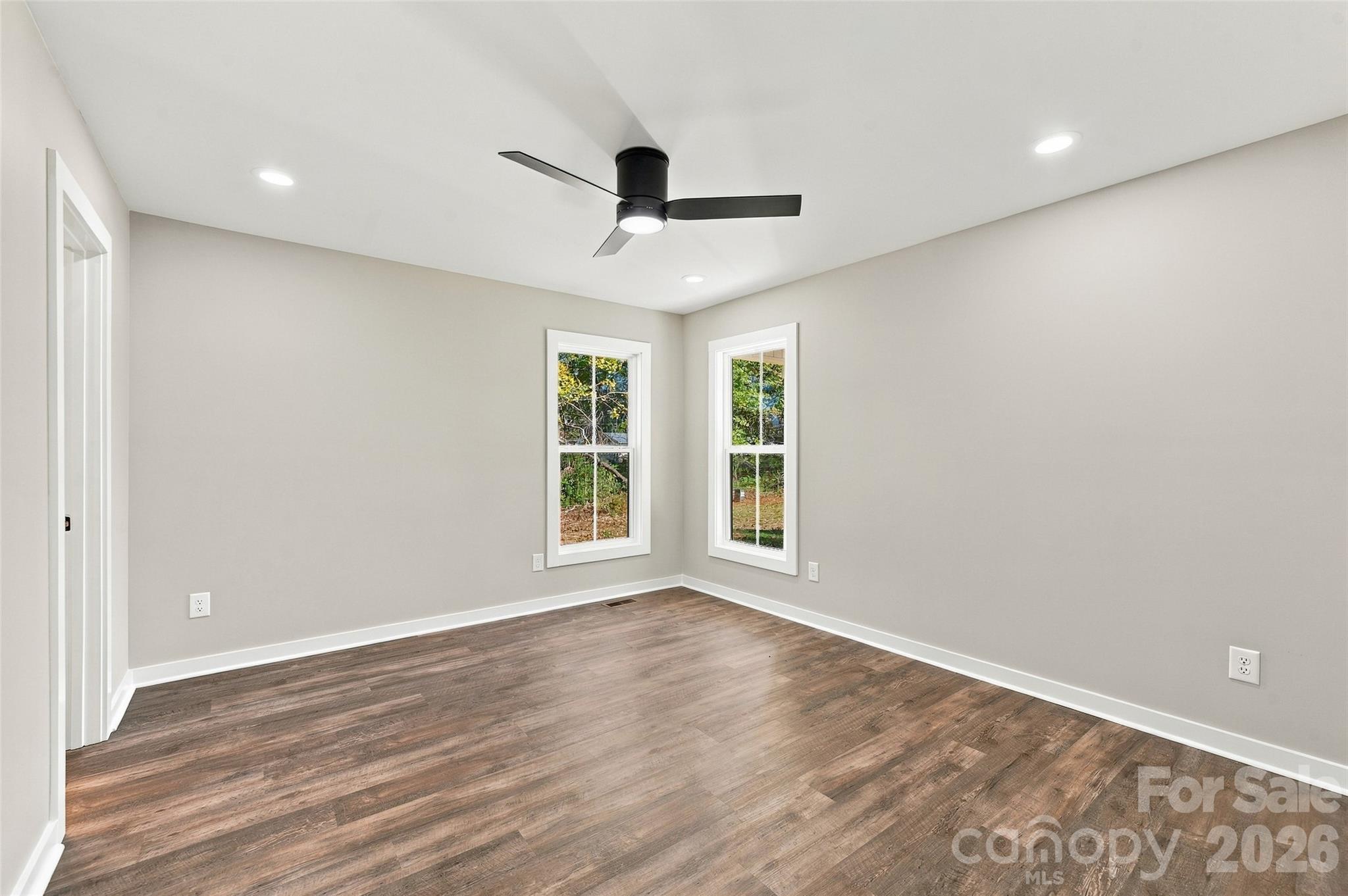 Single Family Residence at 104 Roseman Lane, Statesville, photo 15 of 33