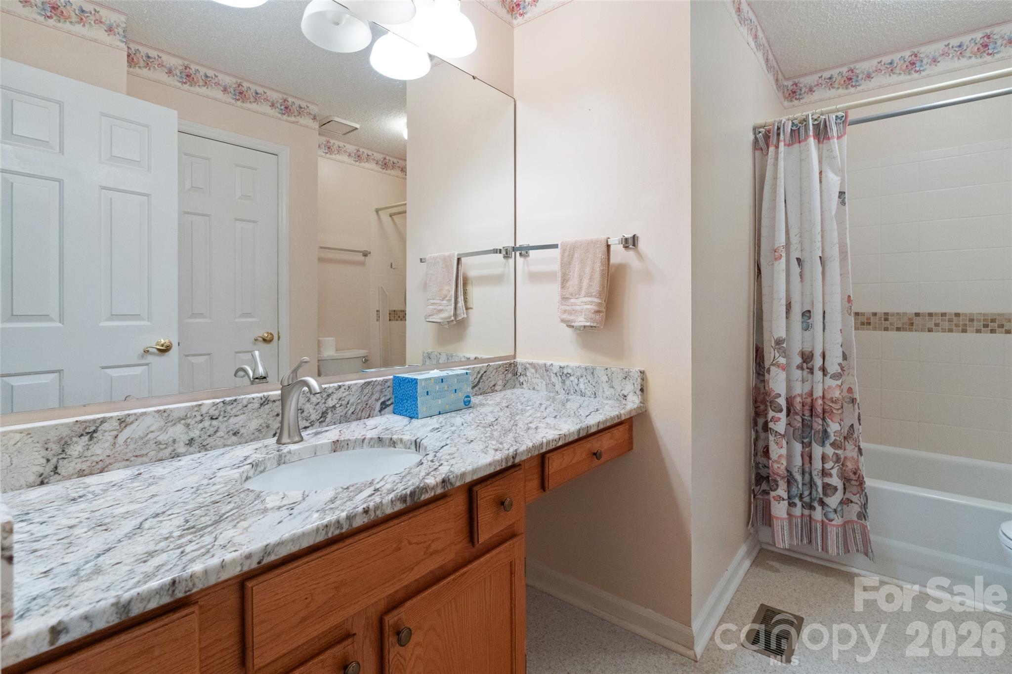 Single Family Residence at 10913 Lassen Court, Charlotte, photo 30 of 40