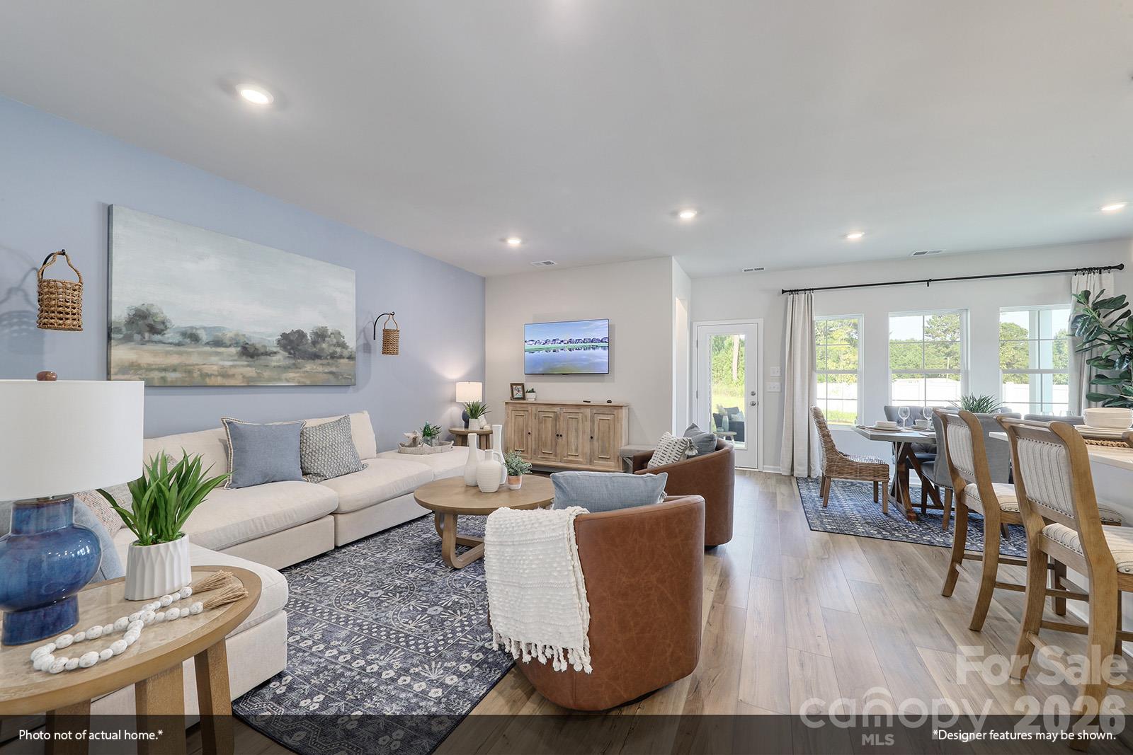 Representative - 209 Rodeo Drive, Shelby