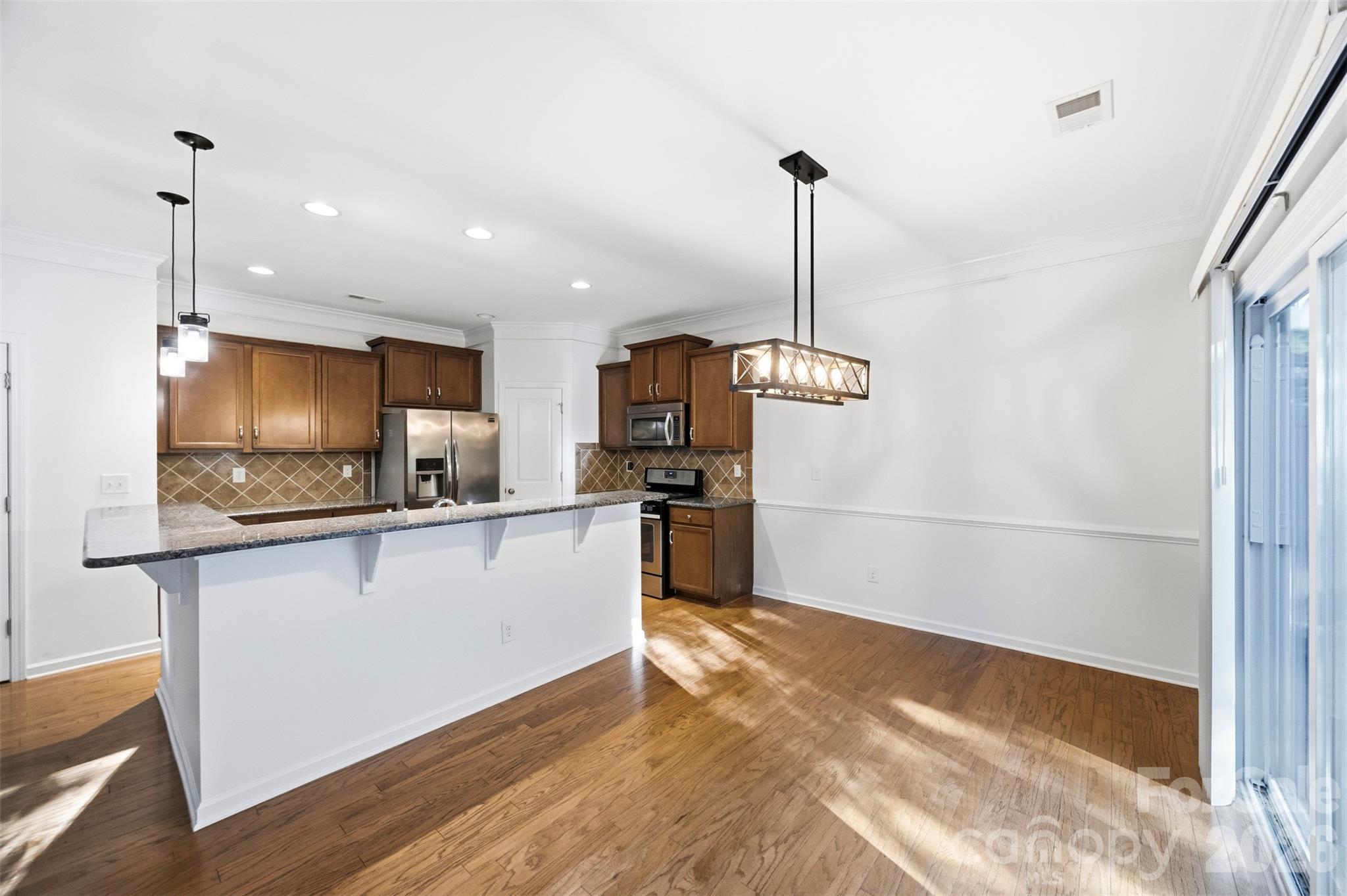 Single Family Residence at 3922 Northerly Island Court, Gastonia, photo 12 of 38