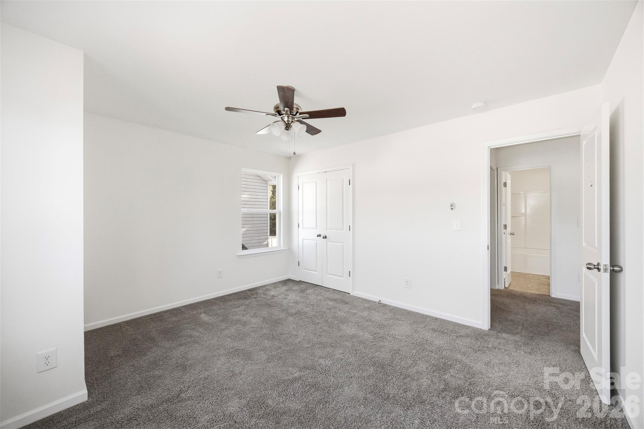 Single Family Residence at 3922 Northerly Island Court, Gastonia, photo 25 of 38