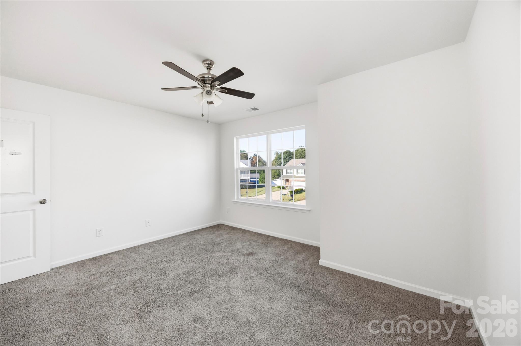 Single Family Residence at 3922 Northerly Island Court, Gastonia, photo 26 of 38