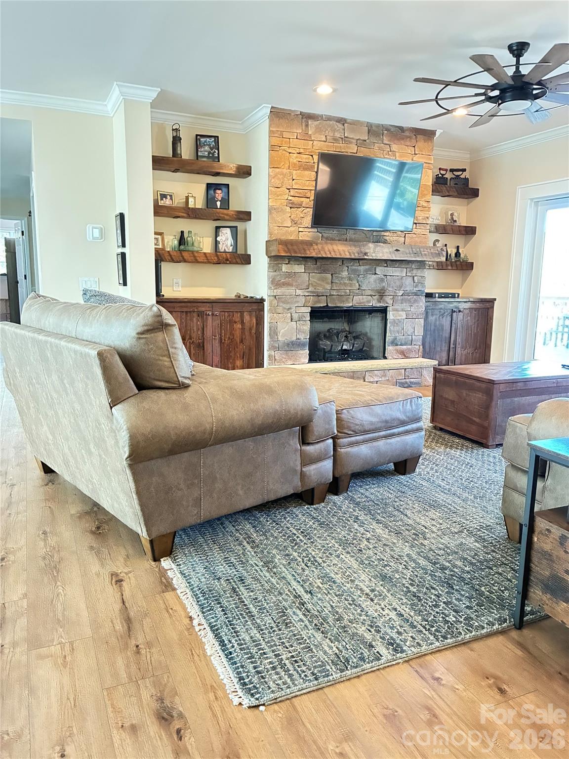 Single Family Residence at 525 Silent Acres Road, Waynesville, photo 6 of 48