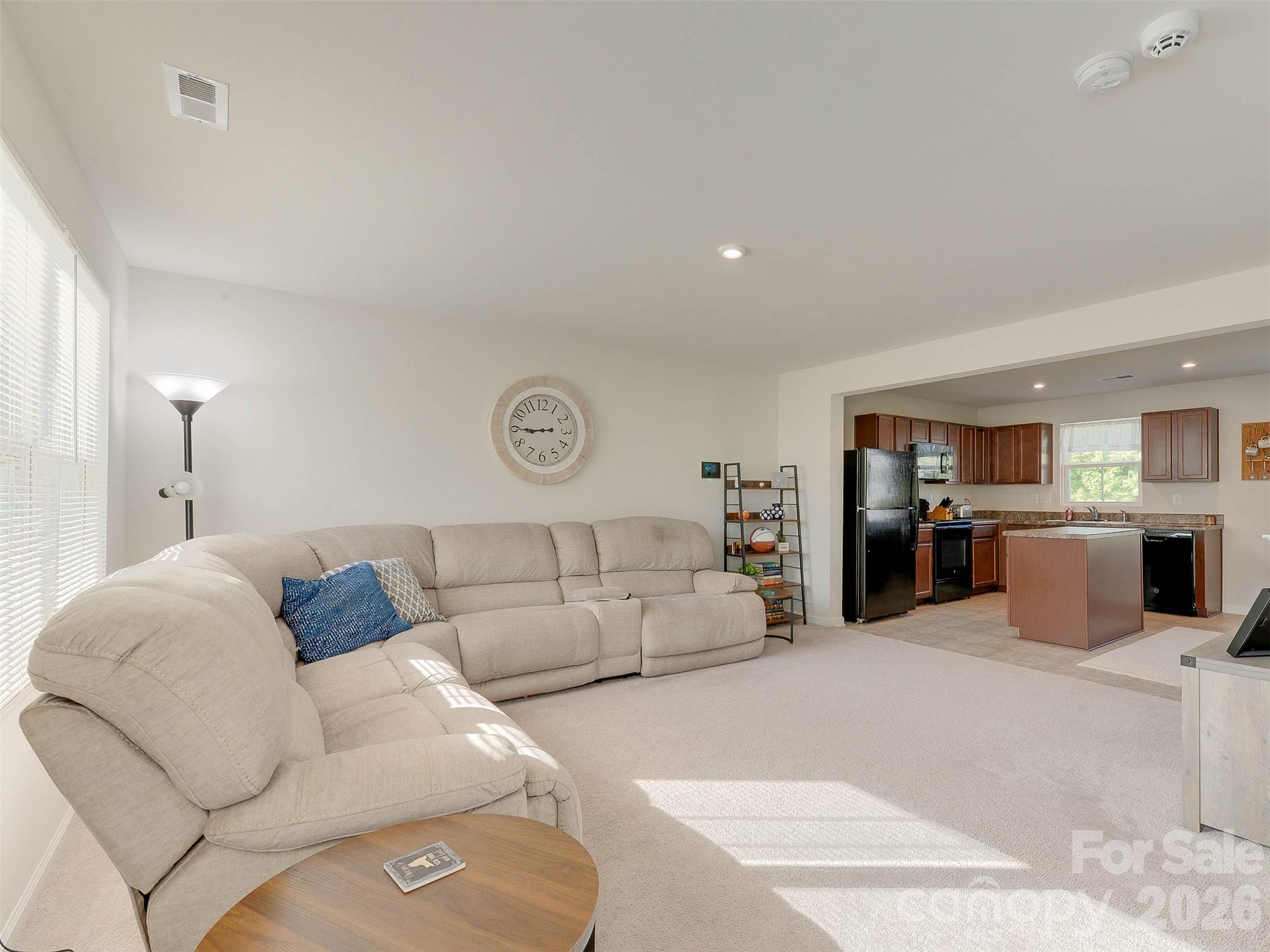 Townhouse at 6105 Cutwater Circle, Charlotte, photo 20 of 41