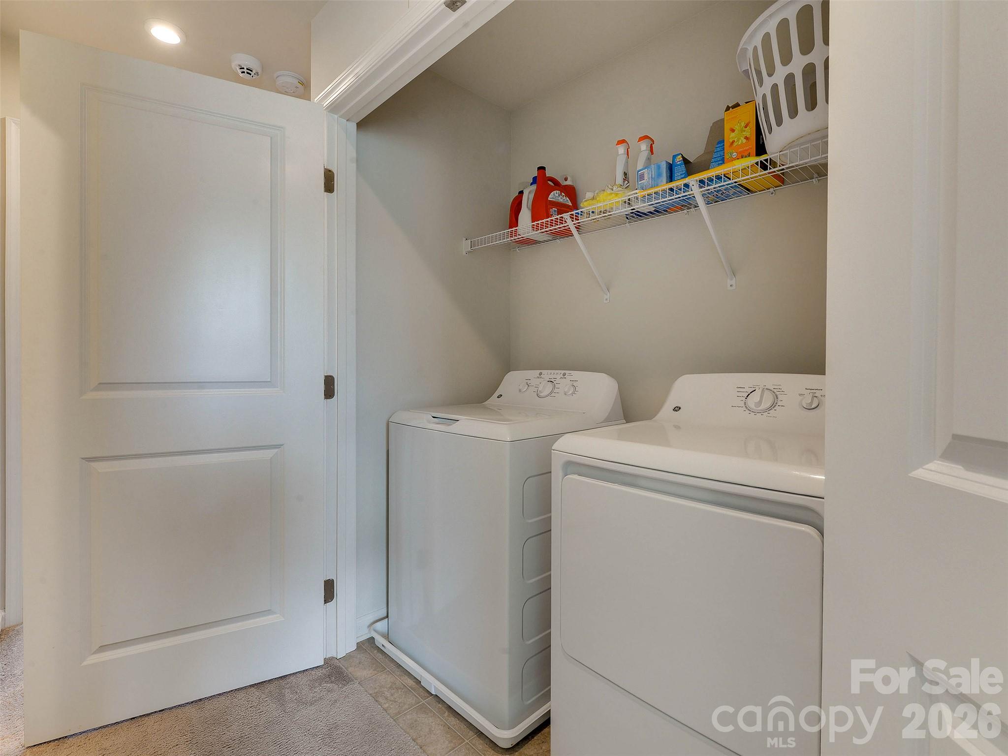 Townhouse at 6105 Cutwater Circle, Charlotte, photo 23 of 41