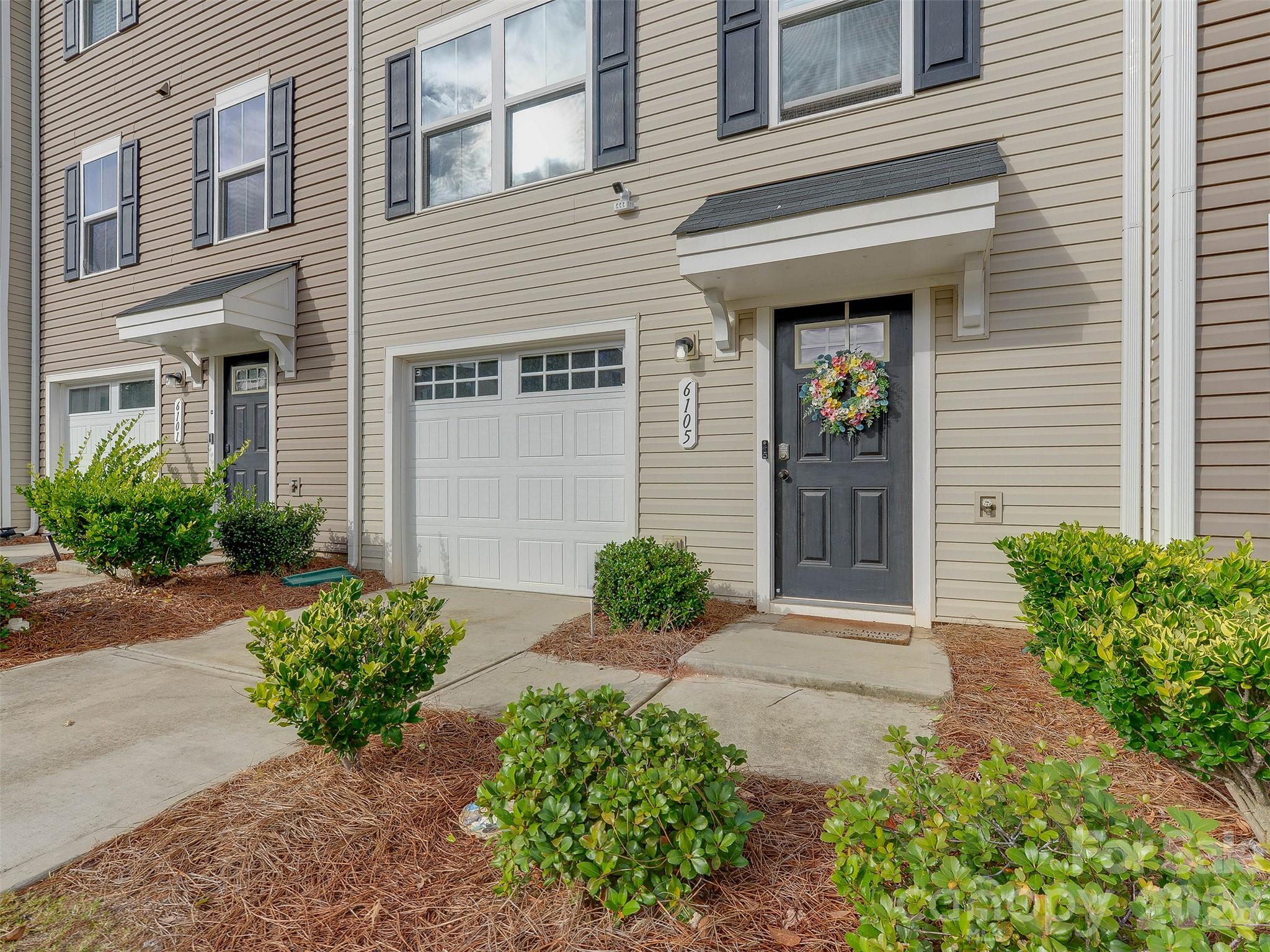 Townhouse at 6105 Cutwater Circle, Charlotte, photo 39 of 41