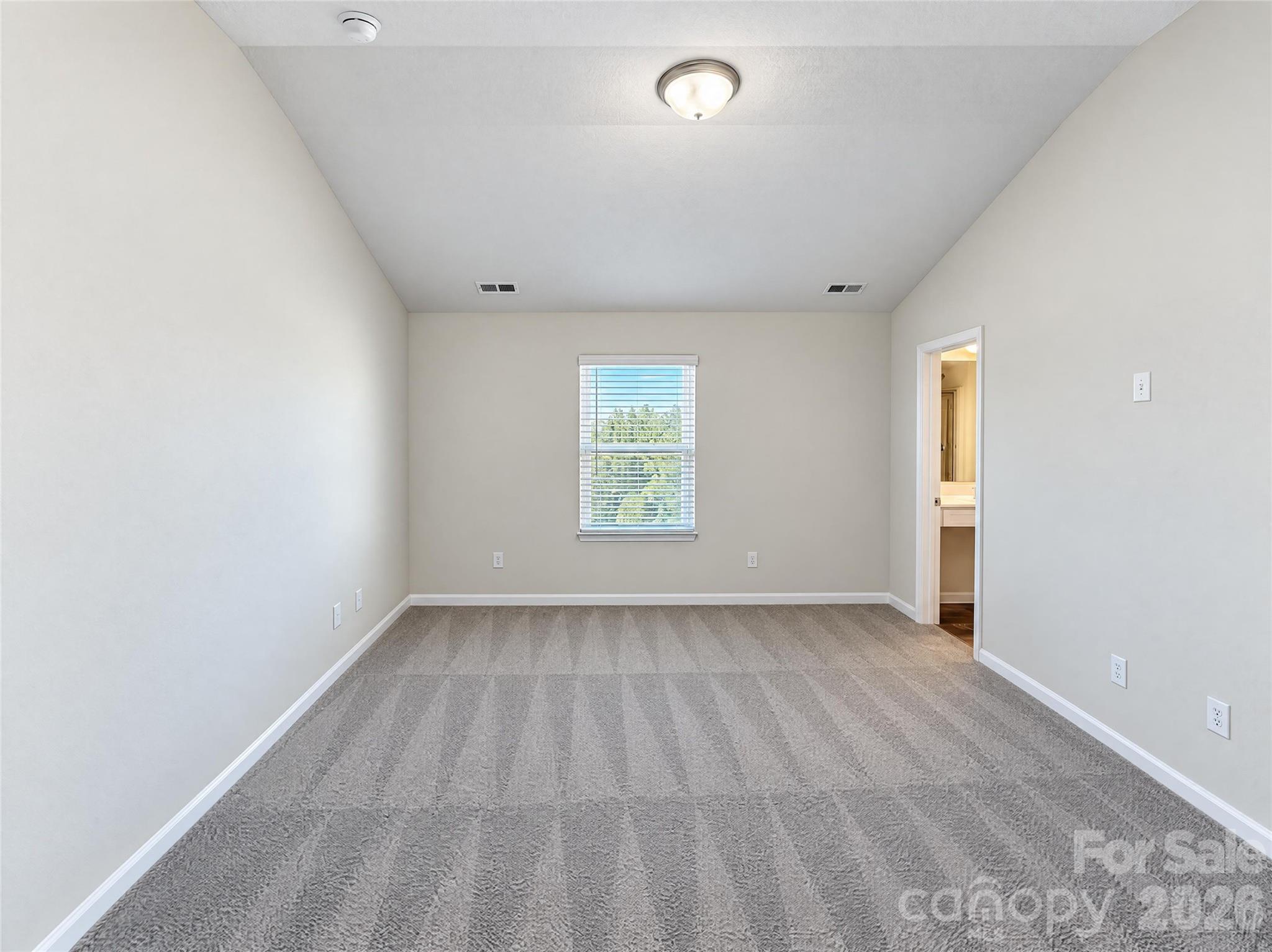 Townhouse at 3306 Ellingford Road, Charlotte, photo 4 of 19