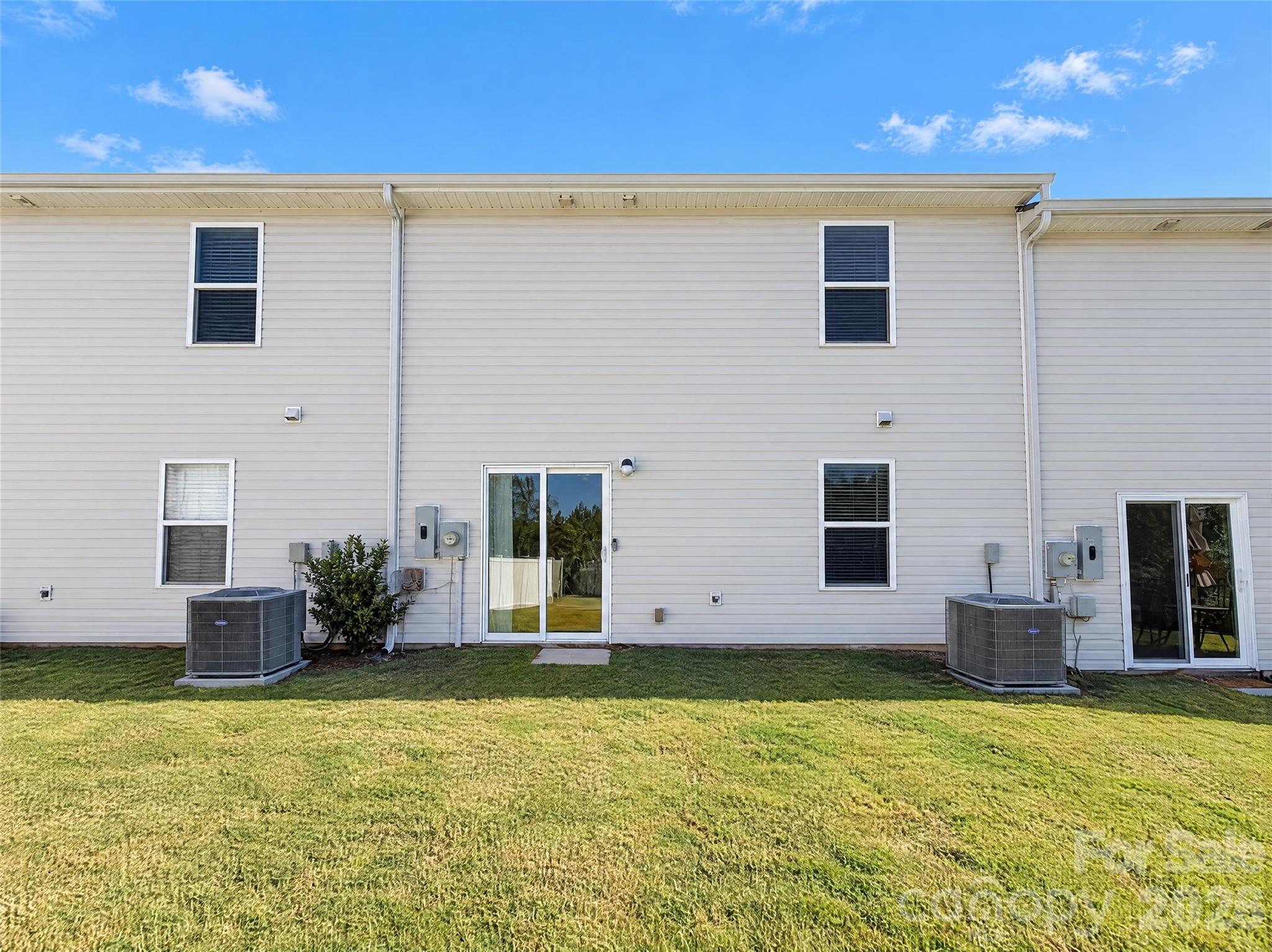 Townhouse at 3306 Ellingford Road, Charlotte, photo 5 of 19