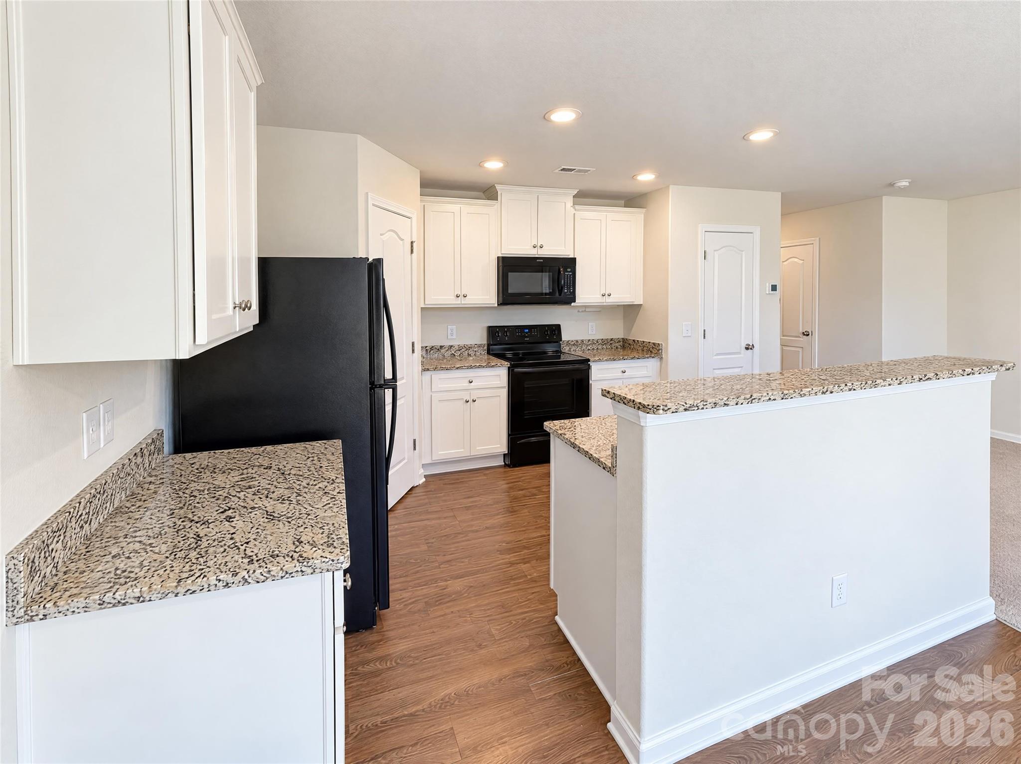Townhouse at 3306 Ellingford Road, Charlotte, photo 6 of 19