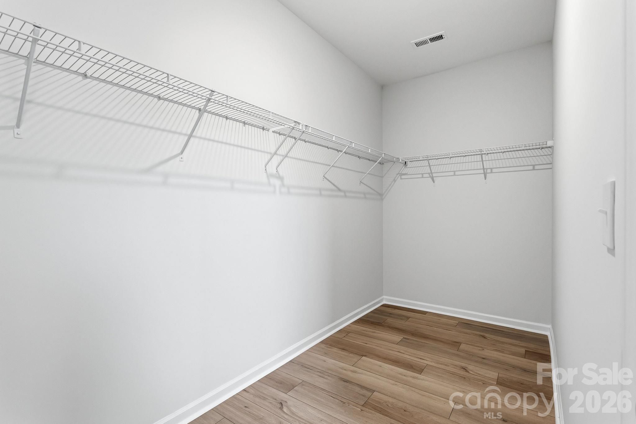 Representative Primary Closet - 208 Rodeo Drive, Shelby