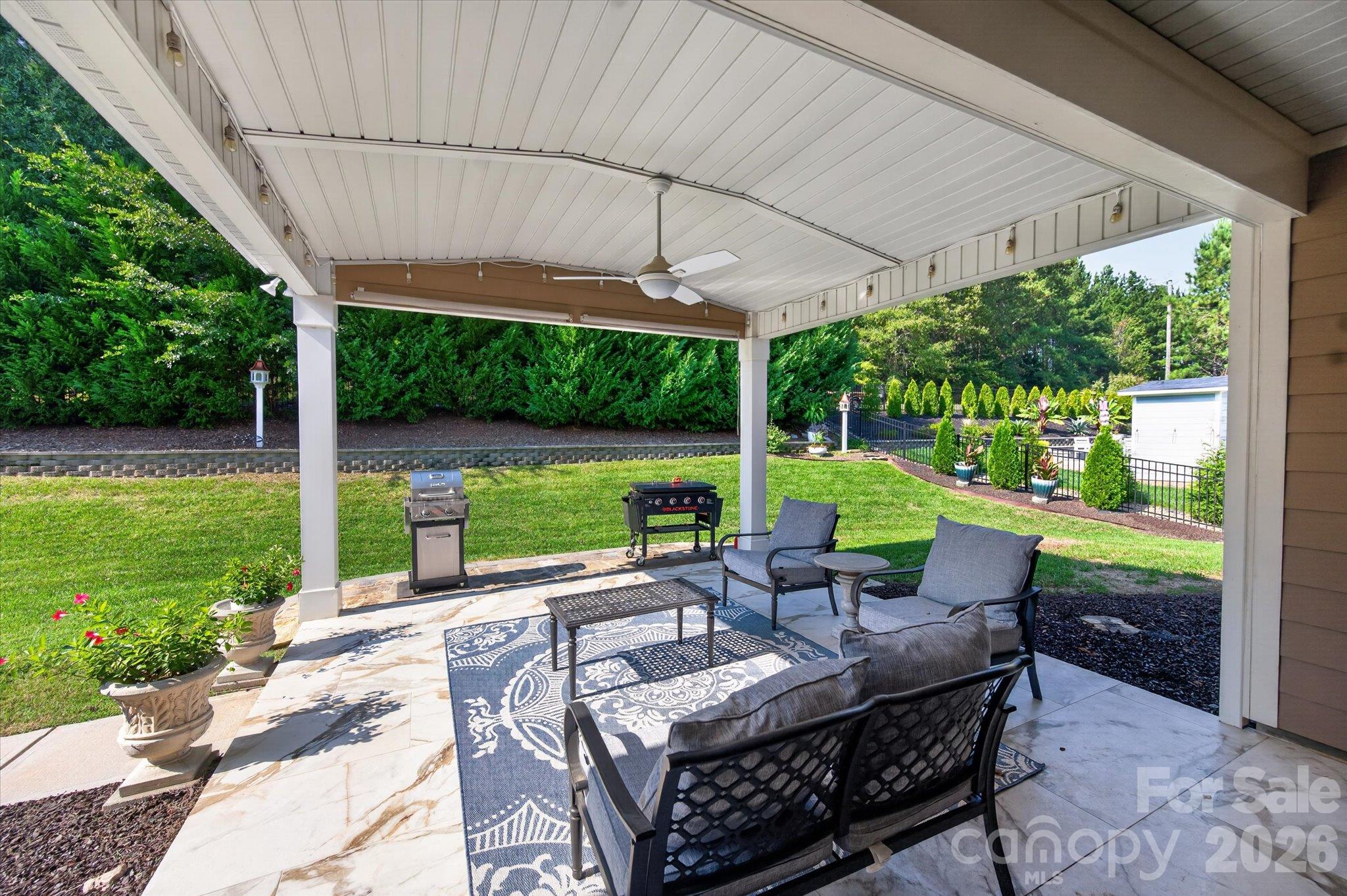 Single Family Residence at 7051 Wyngate Place, Lancaster, photo 23 of 30