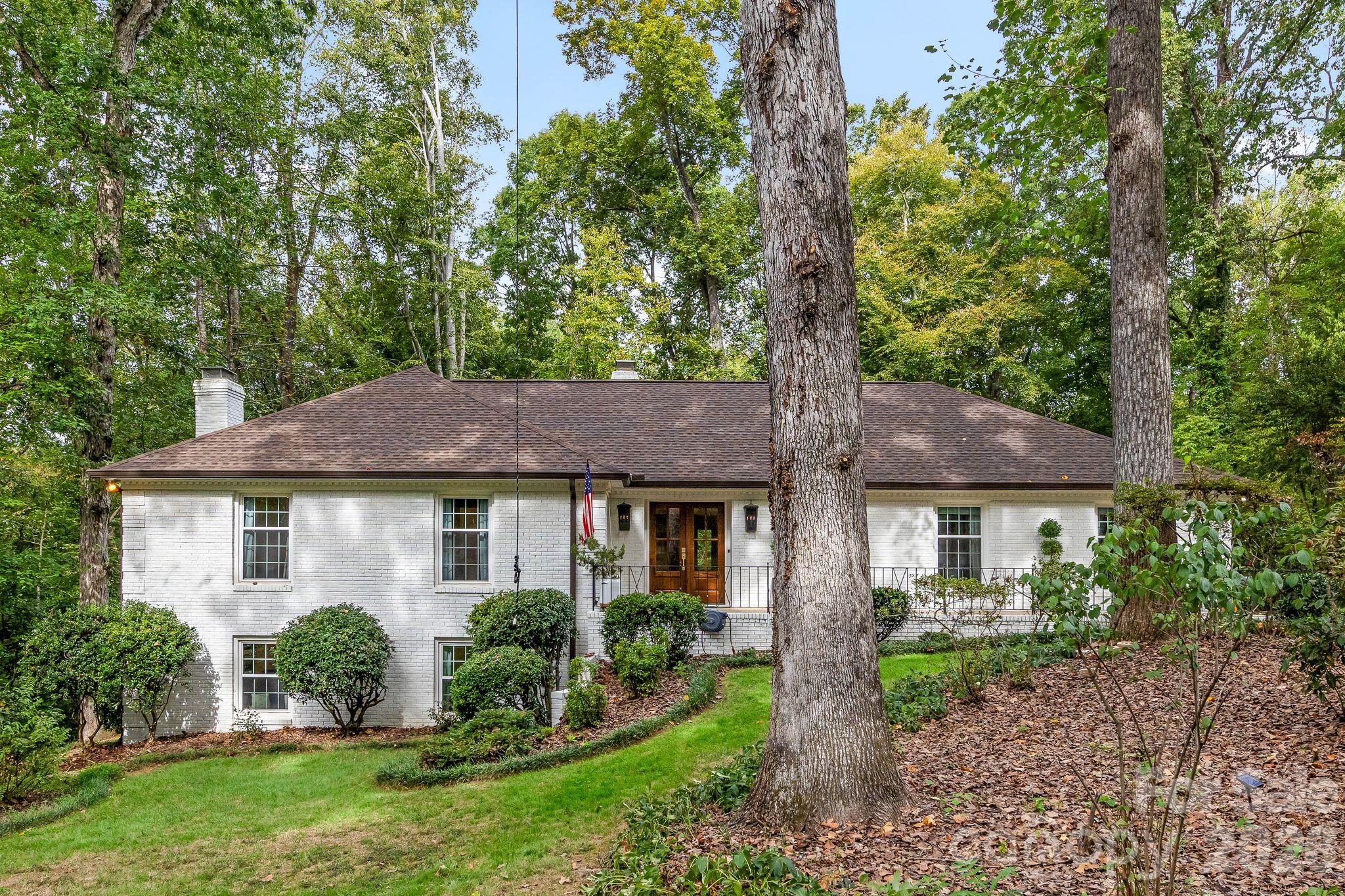 4015 Oldfield Road
