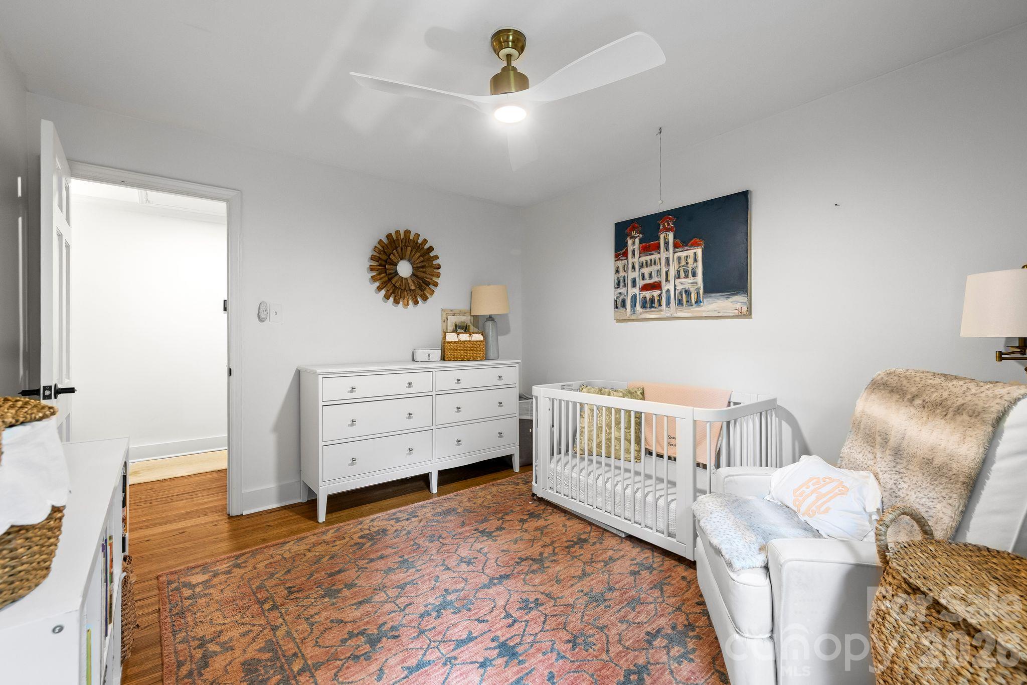 Single Family Residence at 4015 Oldfield Road, Charlotte, photo 17 of 49