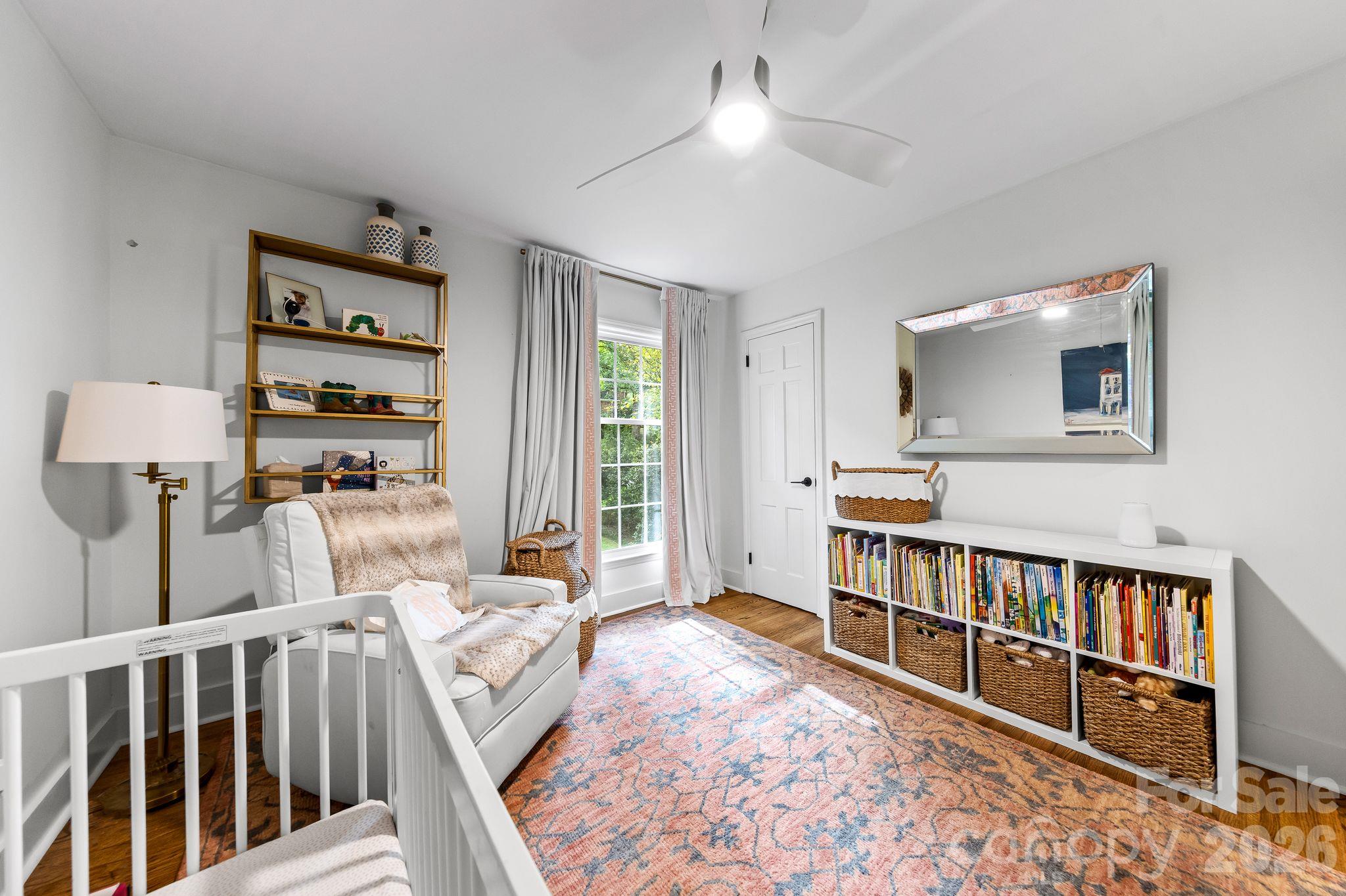 Single Family Residence at 4015 Oldfield Road, Charlotte, photo 18 of 49
