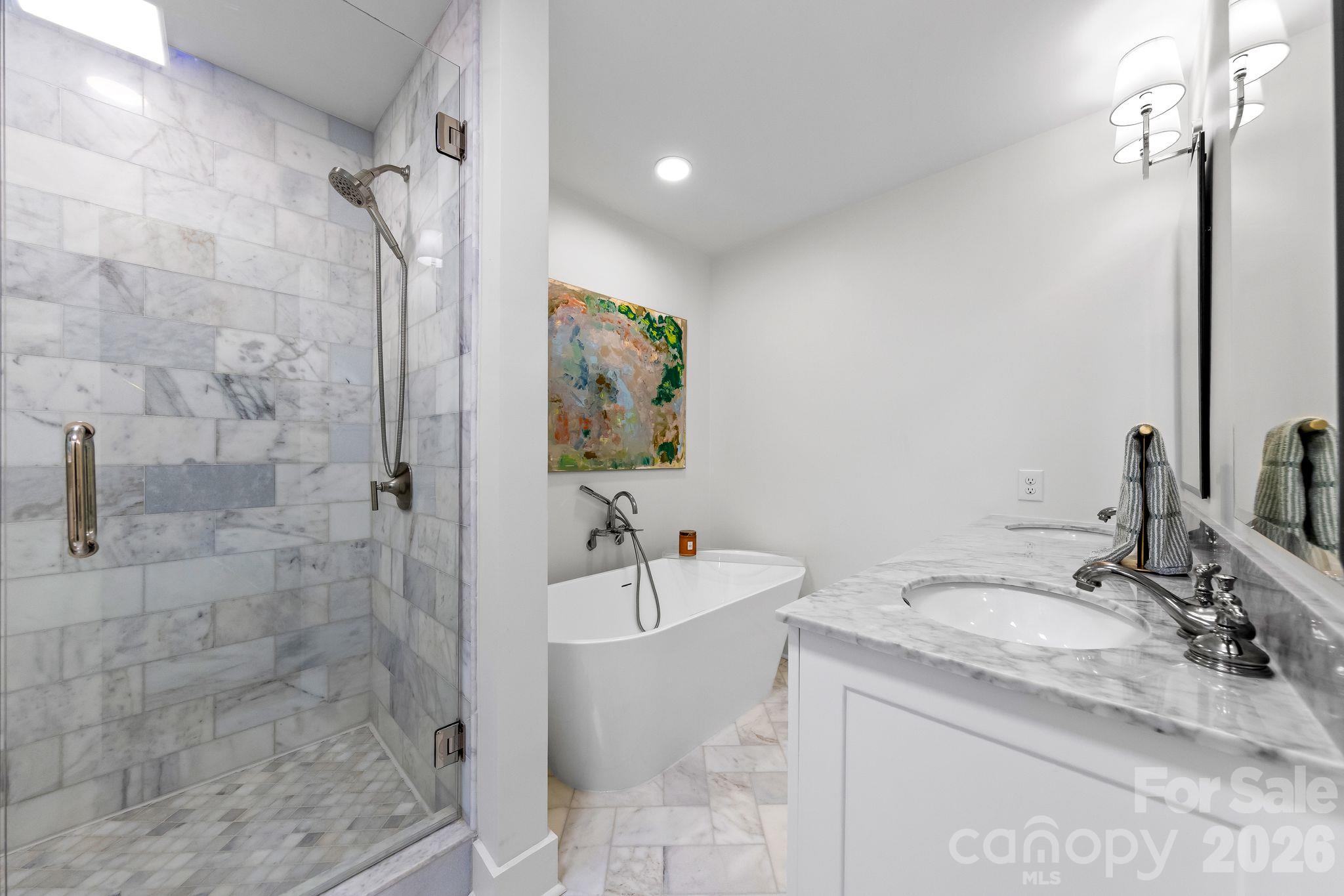 Single Family Residence at 4015 Oldfield Road, Charlotte, photo 25 of 49