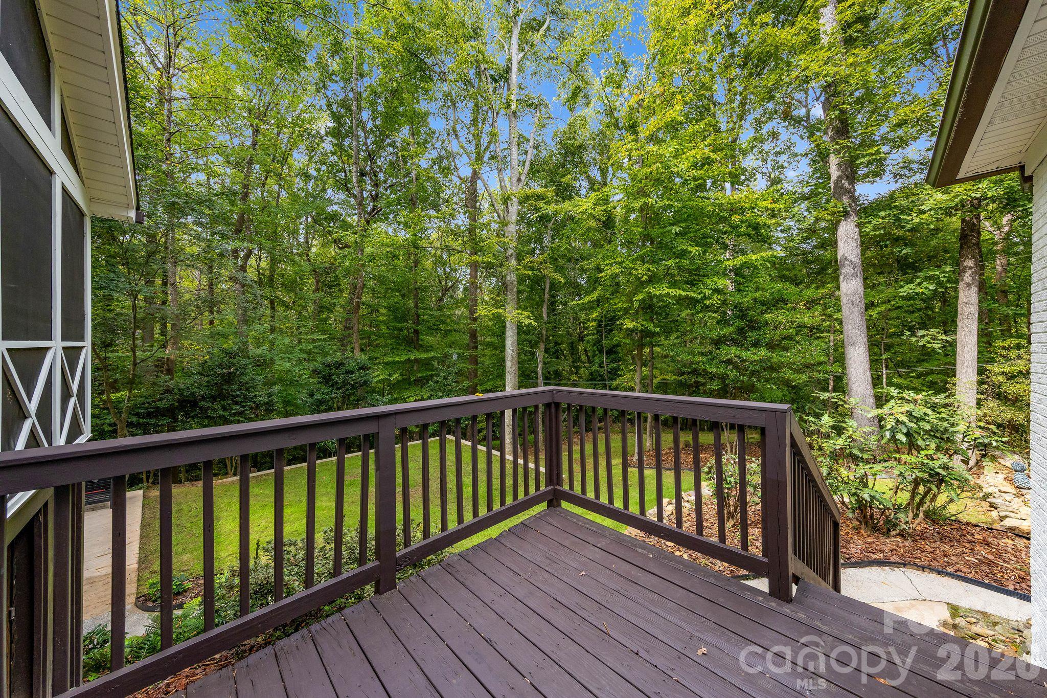 Single Family Residence at 4015 Oldfield Road, Charlotte, photo 39 of 49