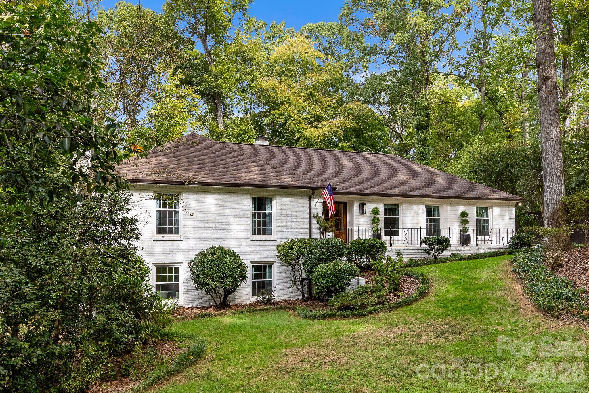 Single Family Residence at 4015 Oldfield Road, Charlotte, photo 44 of 49
