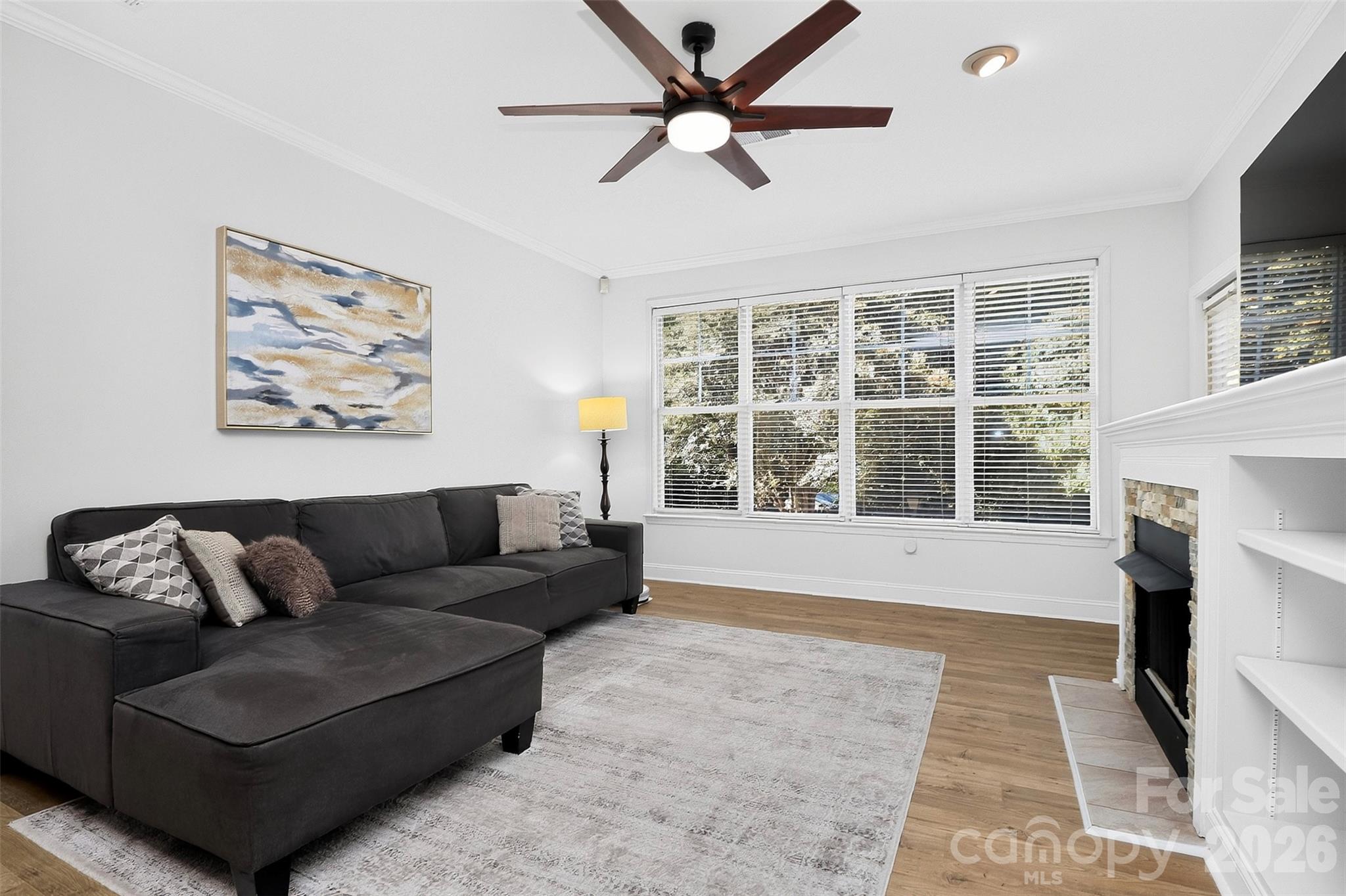 Condominium at 226 S Torrence Street, Charlotte, photo 14 of 29