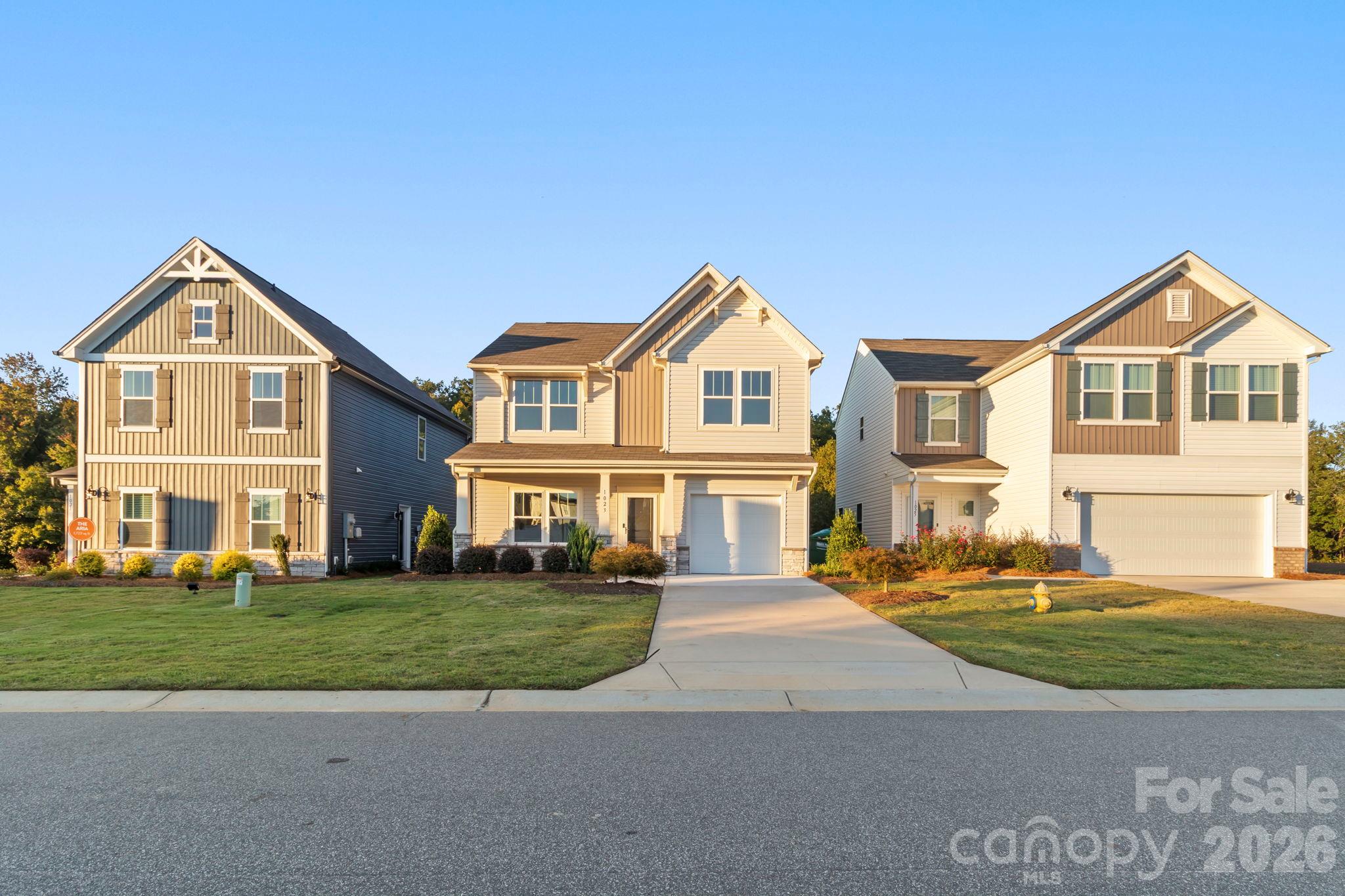 1023 Freeman View Drive