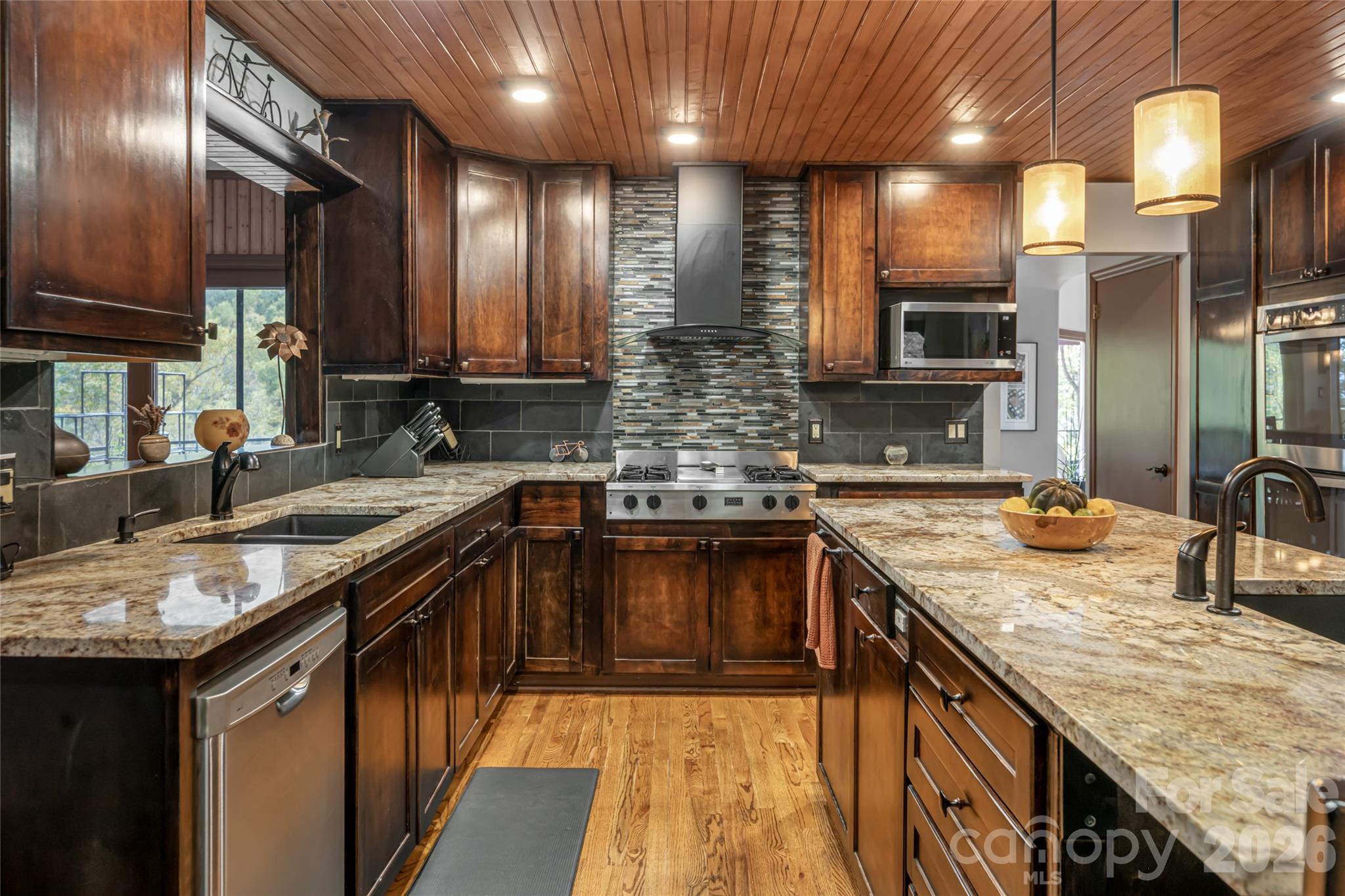 Single Family Residence at 364 Lynn Cove Road, Asheville, photo 20 of 51