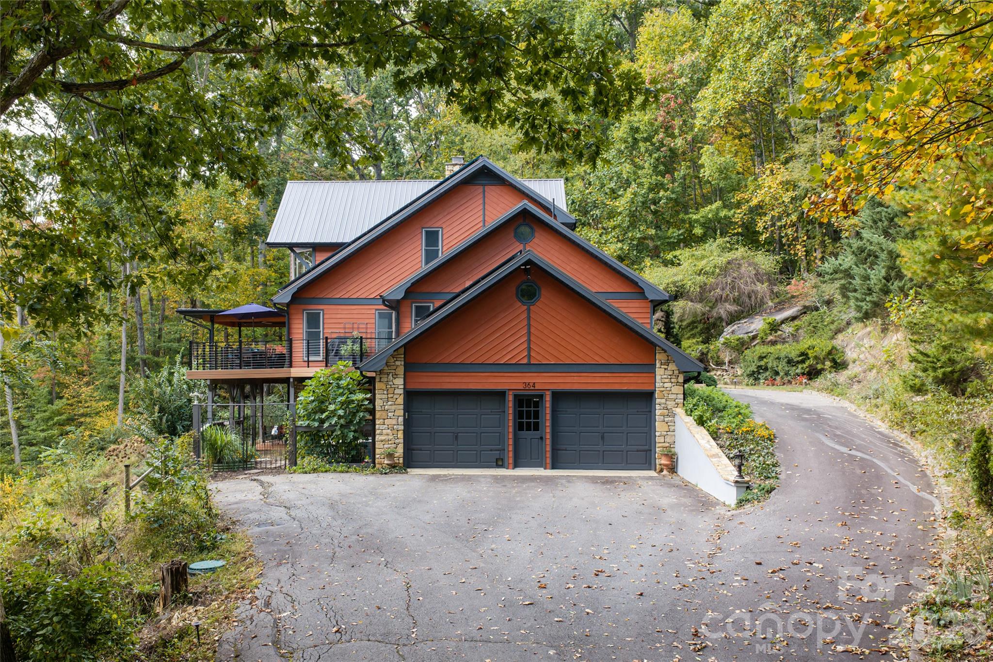 Tons of parking - 364 Lynn Cove Road, Asheville