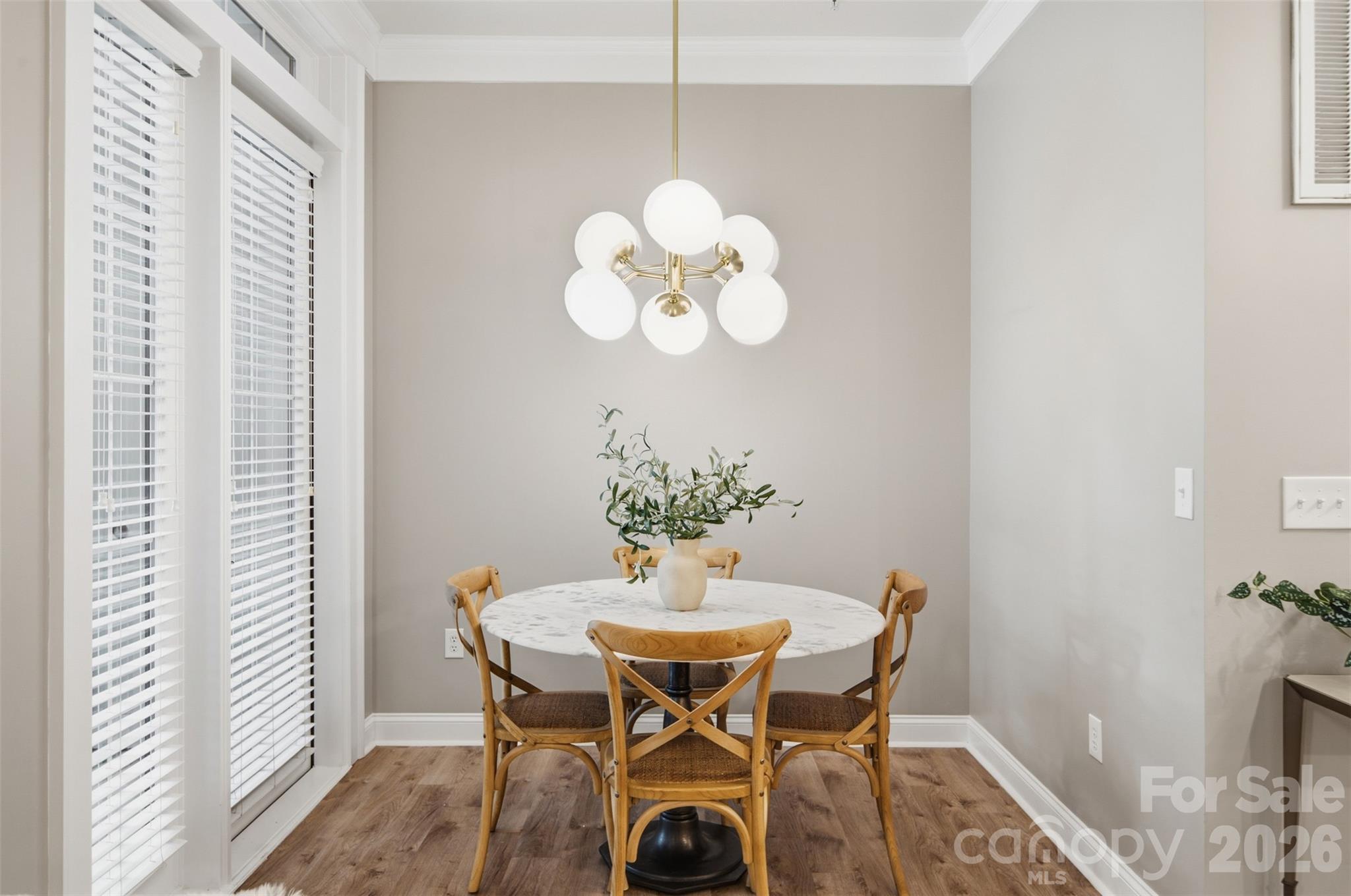 Condominium at 2810 Selwyn Avenue, Charlotte, photo 10 of 28