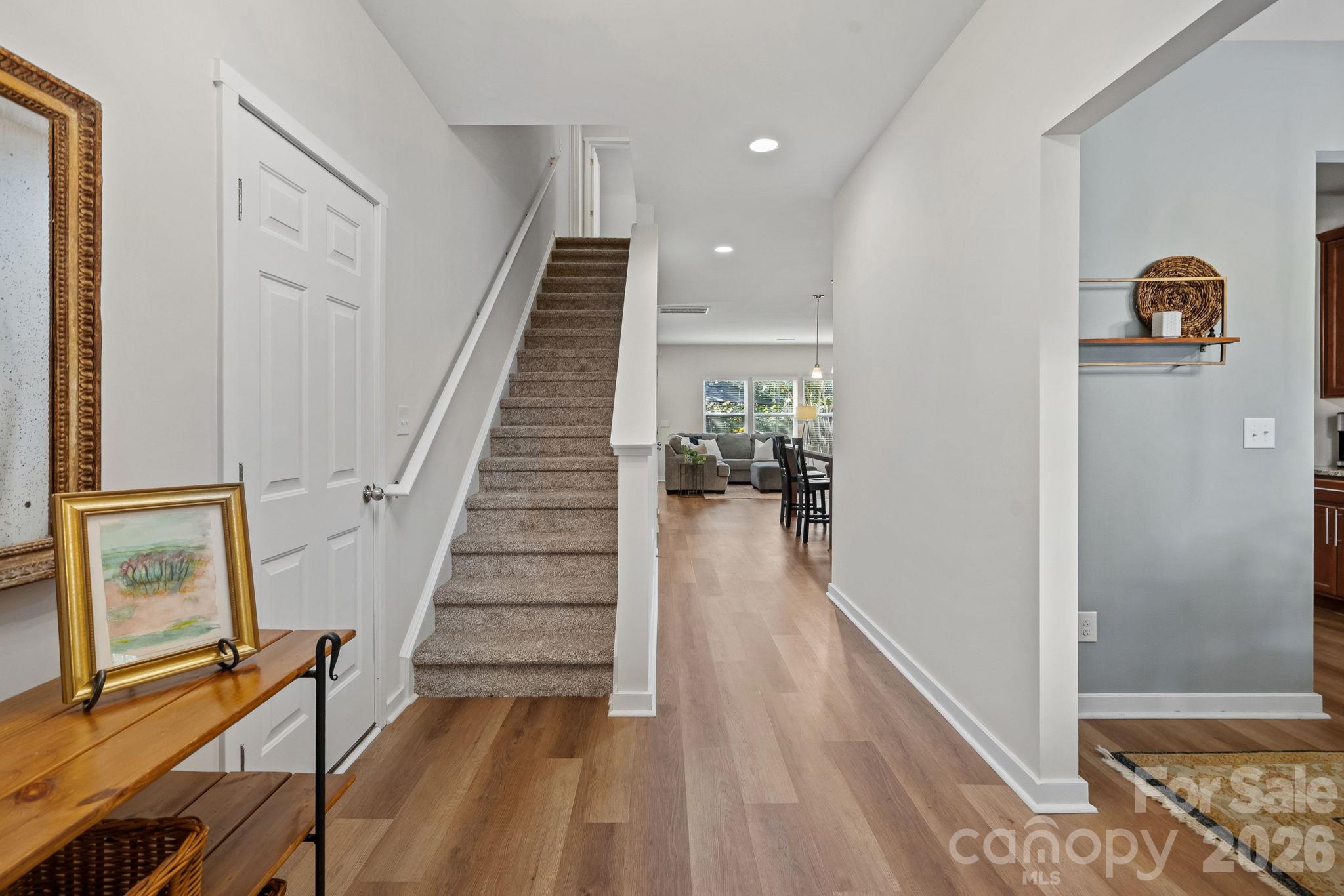 Entry hall - 13326 Pierre Reverdy Drive, Davidson