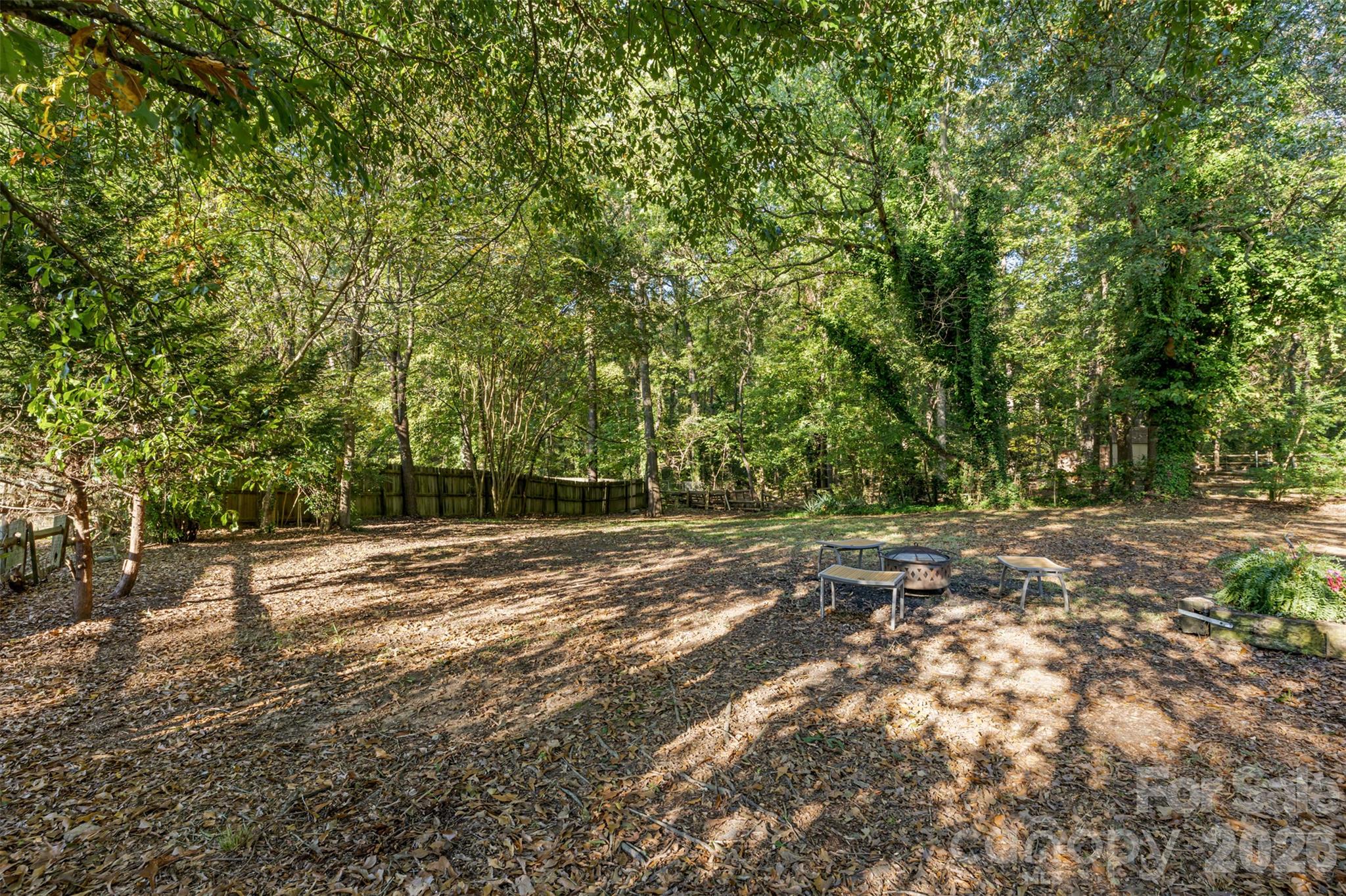 Single Family Residence at 1312 Newfound Hollow Drive, Charlotte, photo 32 of 33