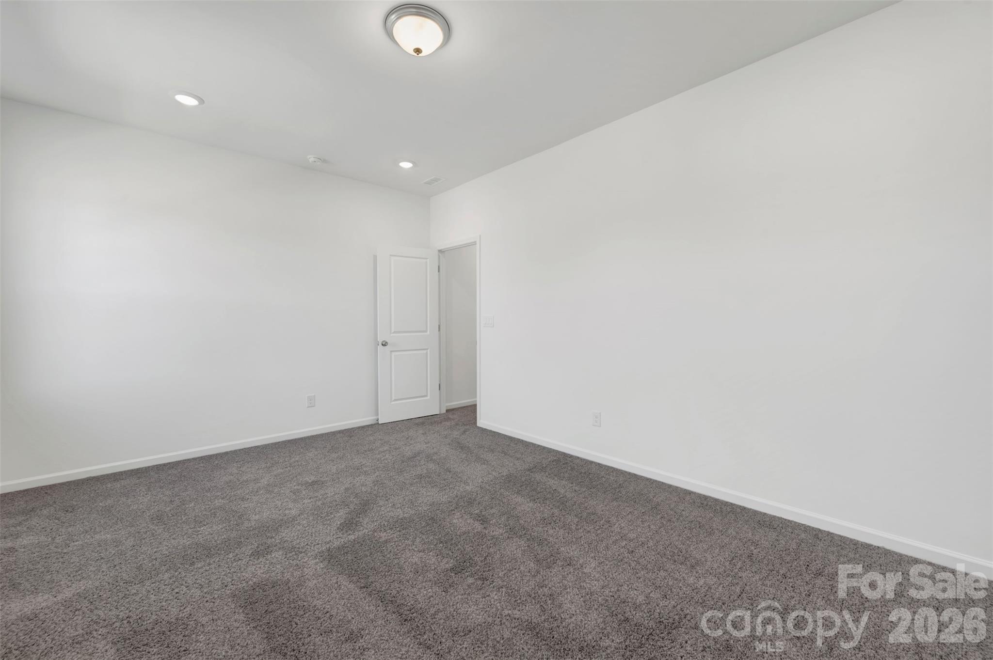 Secondary bedroom - 2970 Ballenger Street, Kannapolis