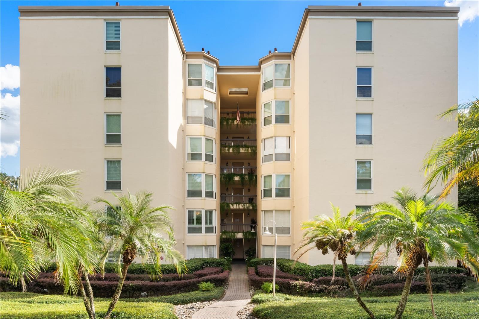 206 QUAYSIDE CIR #203