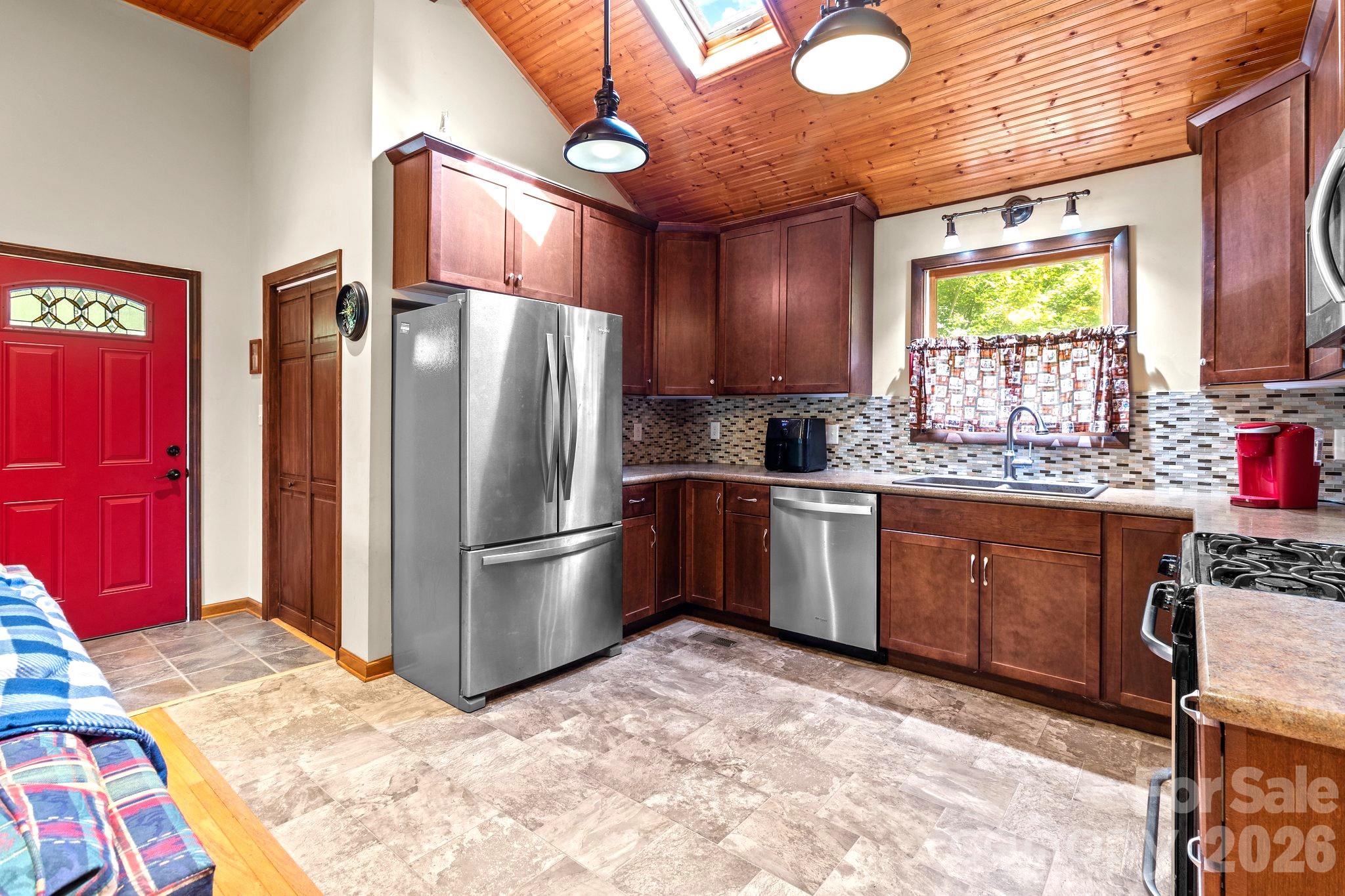 Single Family Residence at 746 Springwood Drive, Mount Gilead, photo 11 of 38