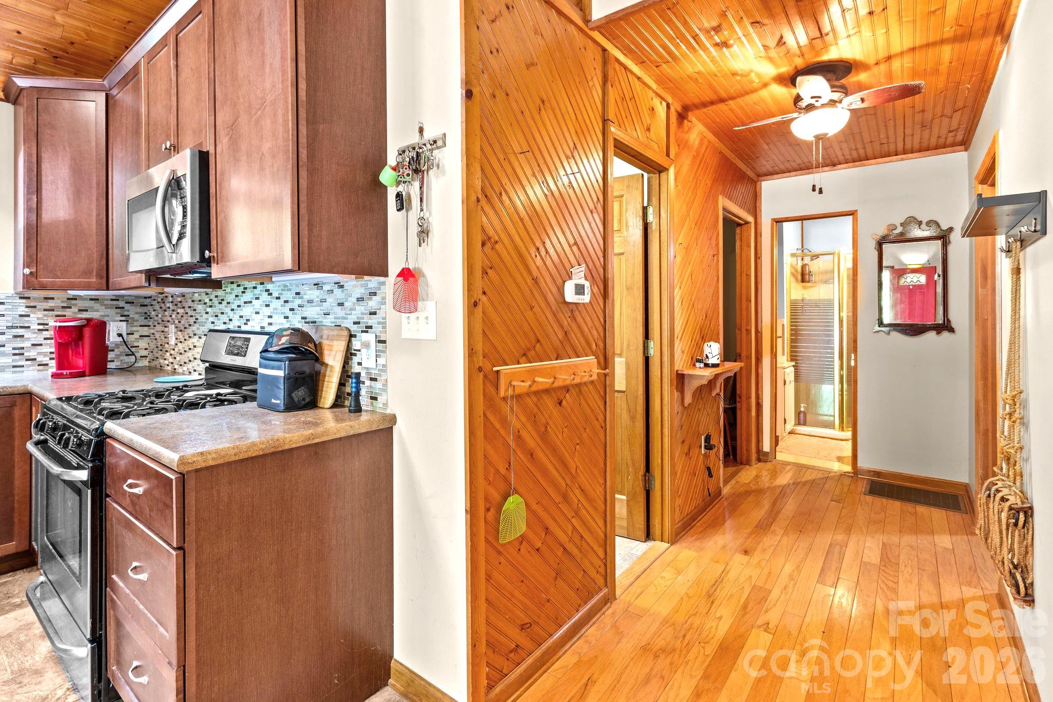 Single Family Residence at 746 Springwood Drive, Mount Gilead, photo 16 of 38