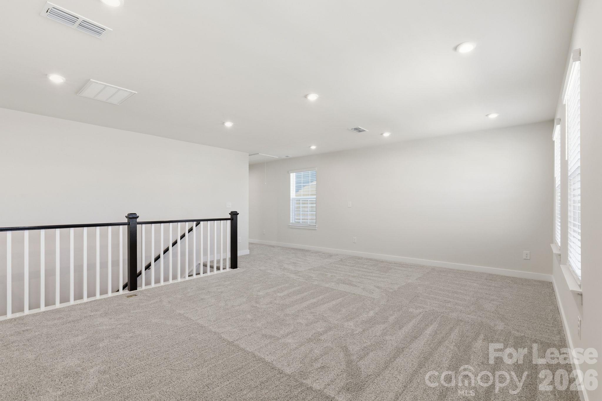 Single Family Residence at 2036 Fernway Drive, Charlotte, photo 21 of 40