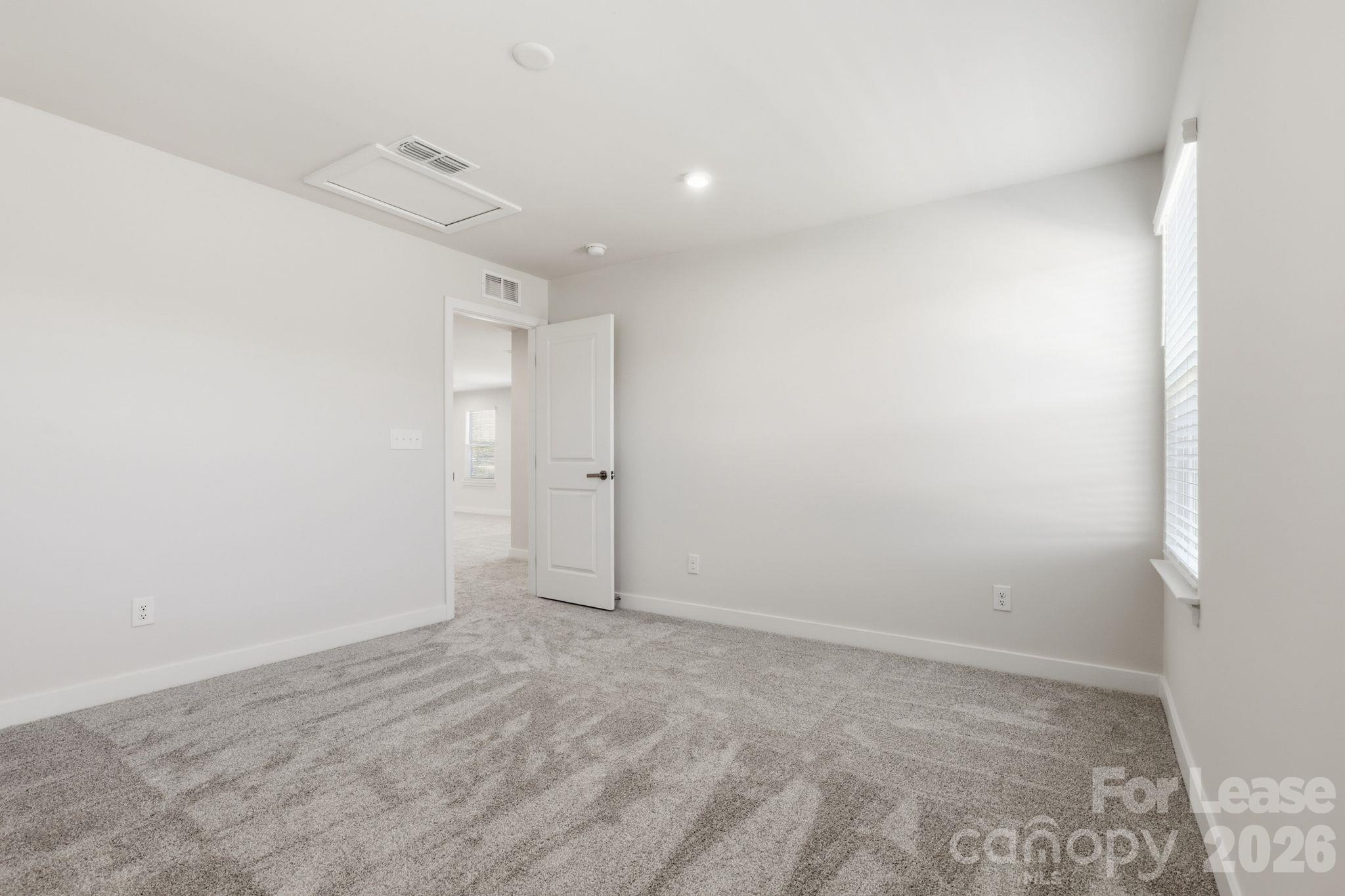 Single Family Residence at 2036 Fernway Drive, Charlotte, photo 31 of 40