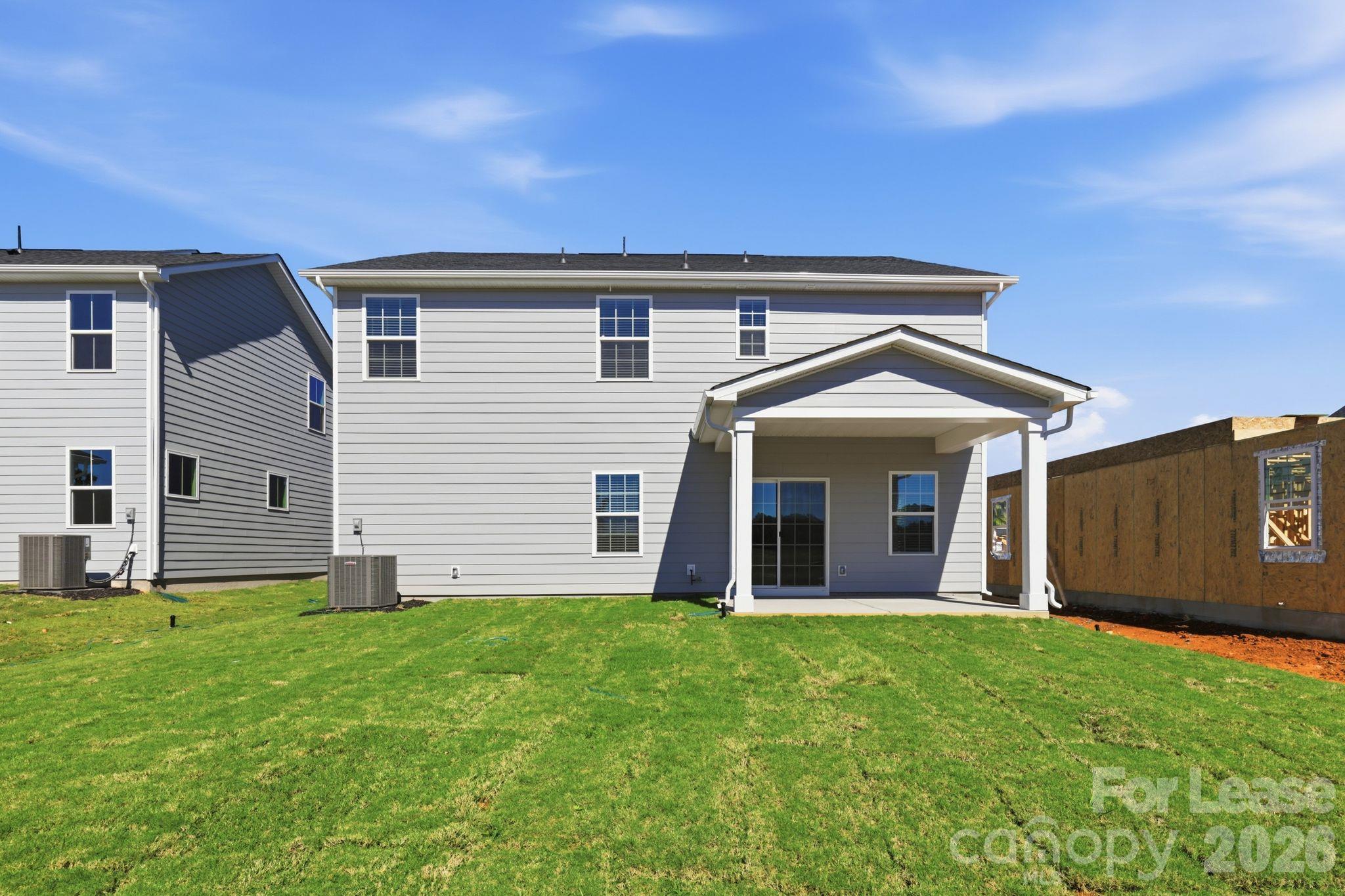 Single Family Residence at 2036 Fernway Drive, Charlotte, photo 36 of 40