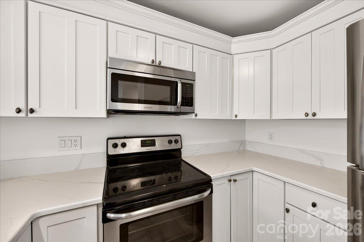 Condominium at 3200 Selwyn Farms Lane, Charlotte, photo 23 of 35