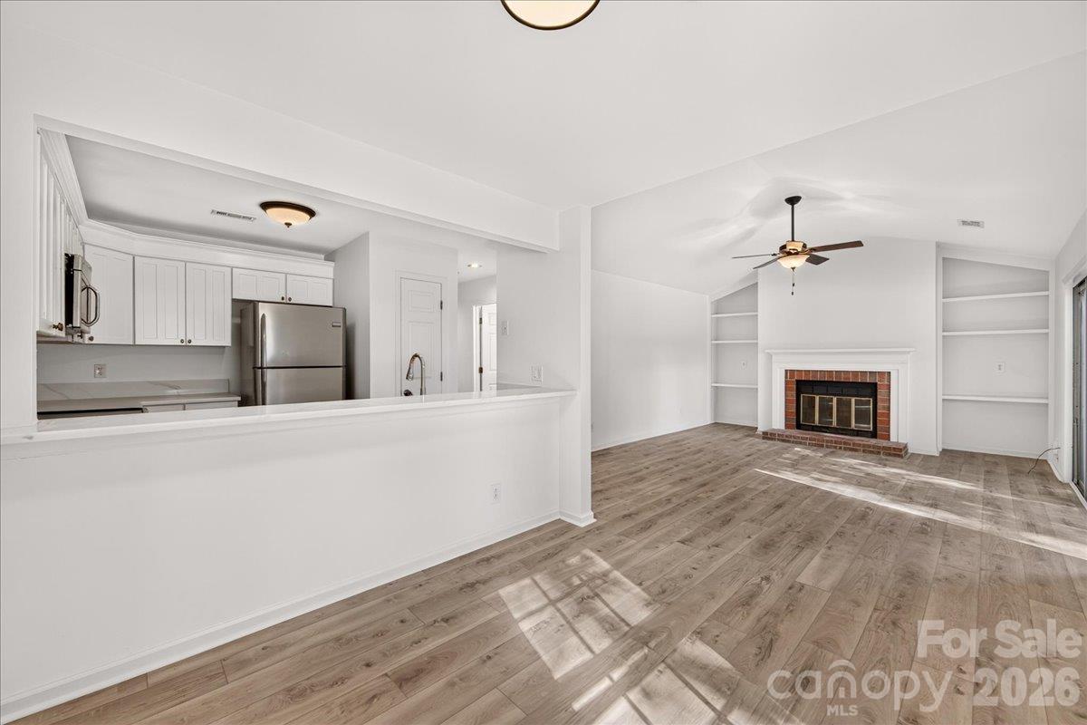 Condominium at 3200 Selwyn Farms Lane, Charlotte, photo 27 of 35