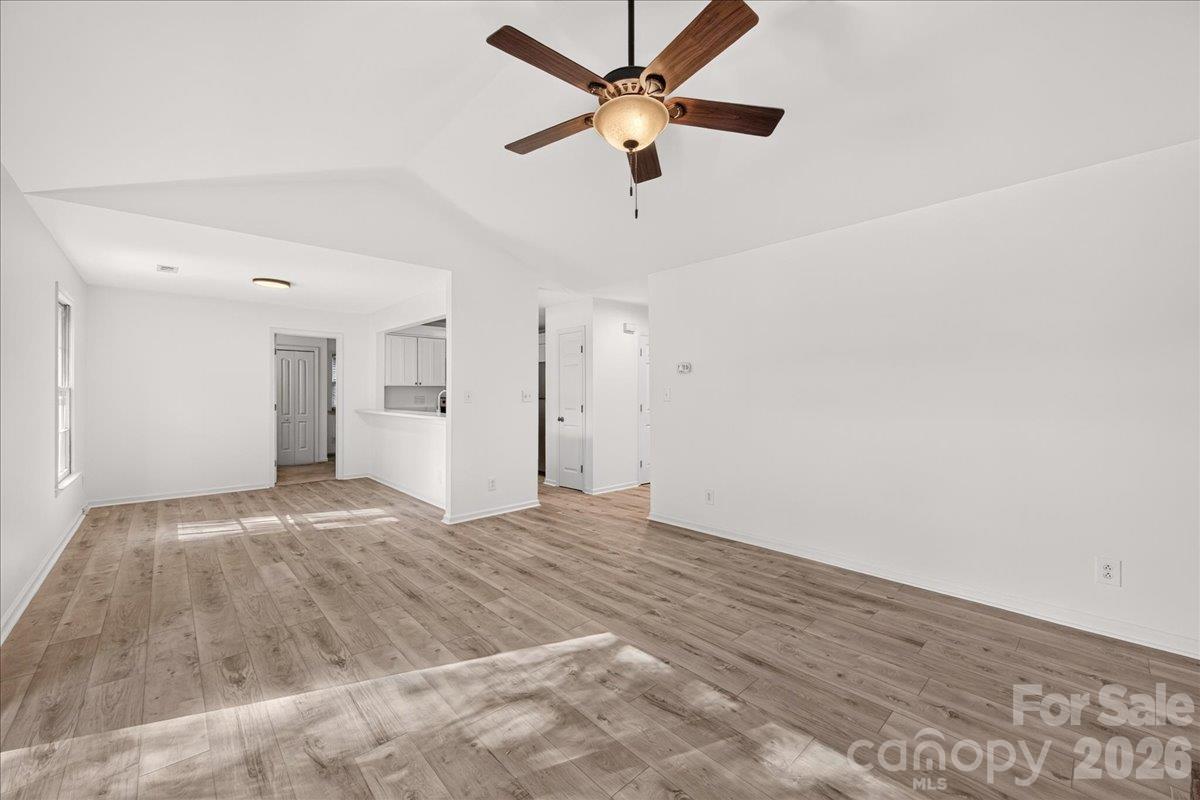 Condominium at 3200 Selwyn Farms Lane, Charlotte, photo 30 of 35