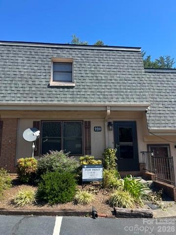 220 14th Avenue SE